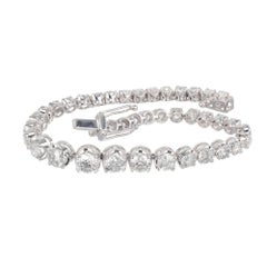 Orianne 8.00 Carat Diamond Graduated White Gold Bracelet