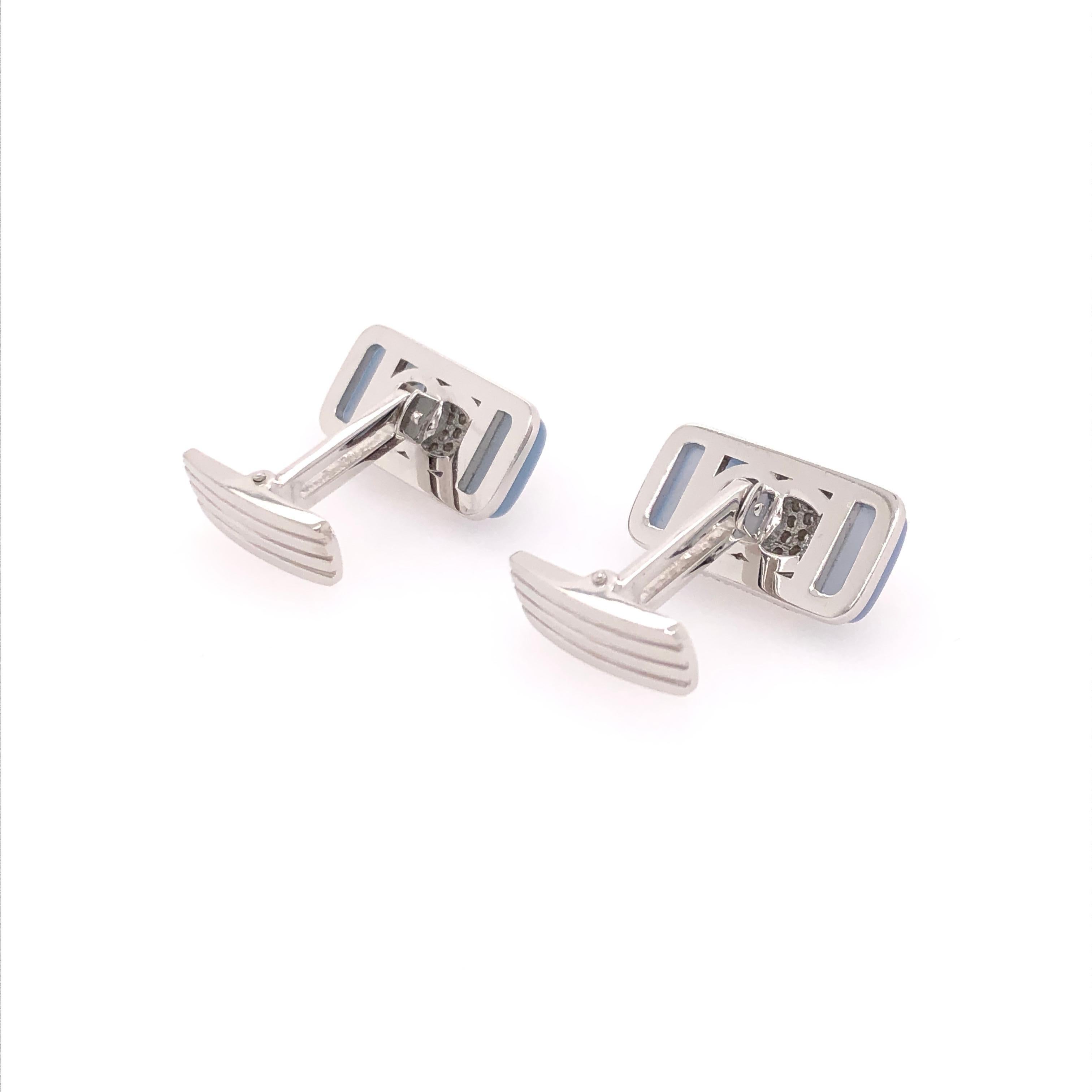 Orianne Collins Gold Diamond and Chalcedony Cufflinks In New Condition In Dallas, TX
