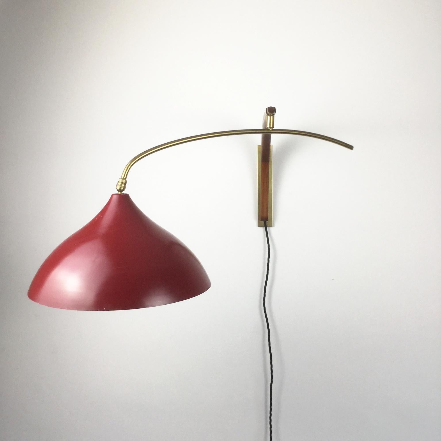 Mid-20th Century Orientable Danish Teak and Brass Wall Light by Svend Aage Holm Sorensen, 1950s