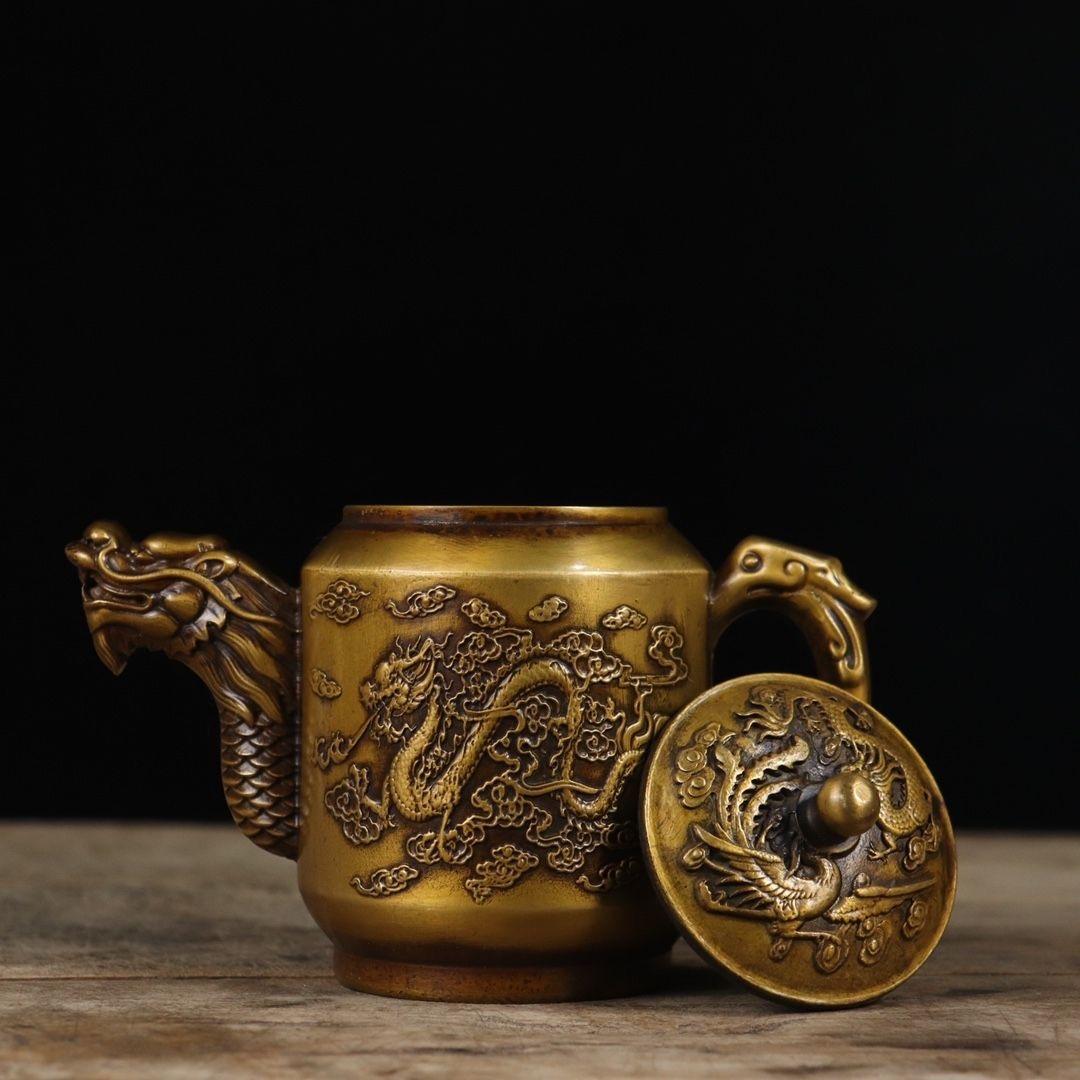 Big Size Antique Chinese Bronze Teapot  Wine Pot with Dragon Phoenix Decoration For Sale 6