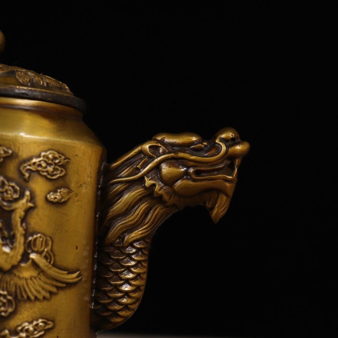 19th Century Big Size Antique Chinese Bronze Teapot  Wine Pot with Dragon Phoenix Decoration For Sale