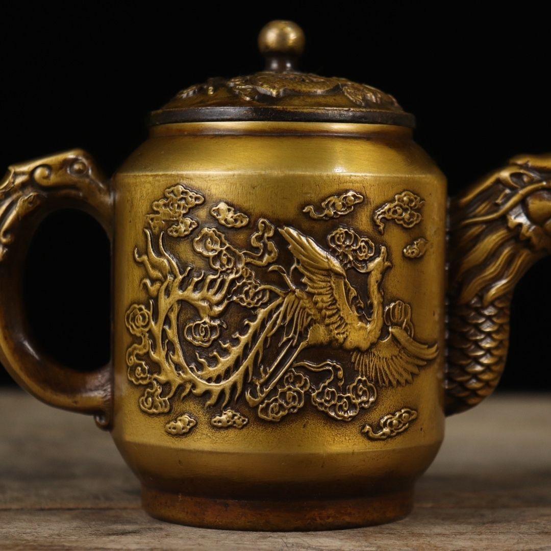 Big Size Antique Chinese Bronze Teapot  Wine Pot with Dragon Phoenix Decoration For Sale 1
