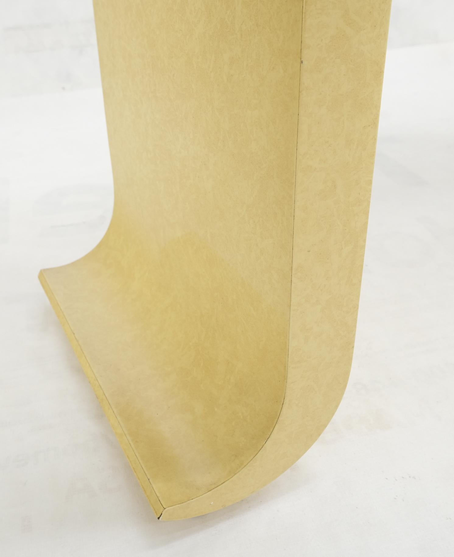 American Oriental Asian Modern White Lacquer Faux Finish Scroll Design Console Sofa Table For Sale