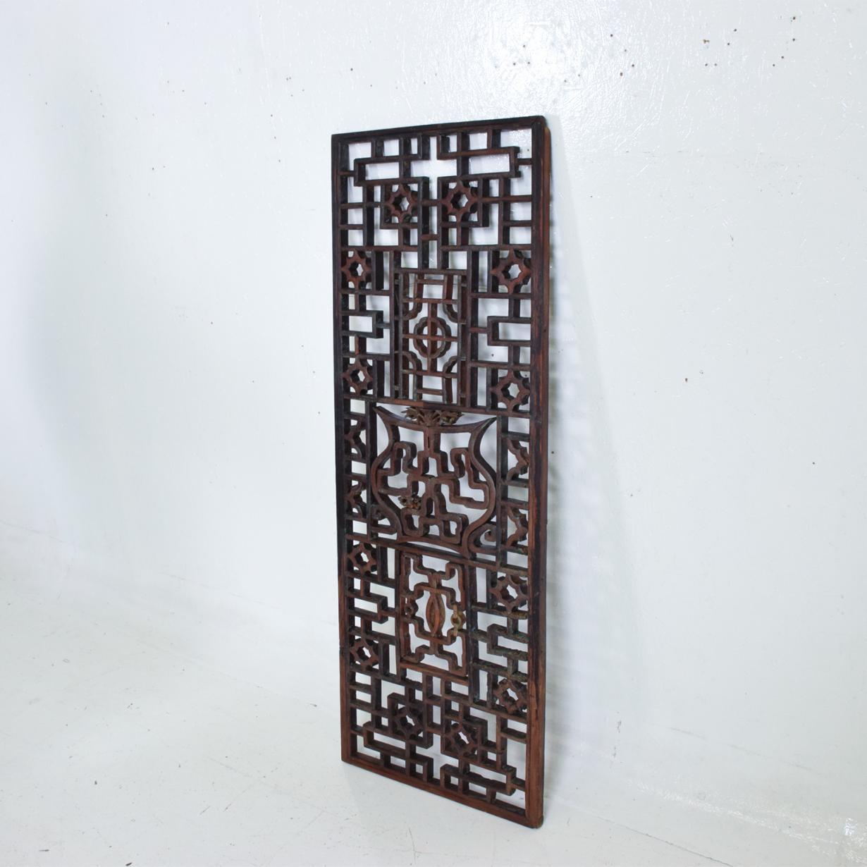 Oriental Asian Rosewood Wall Sculptural Antique Panel Screen In Good Condition In Chula Vista, CA