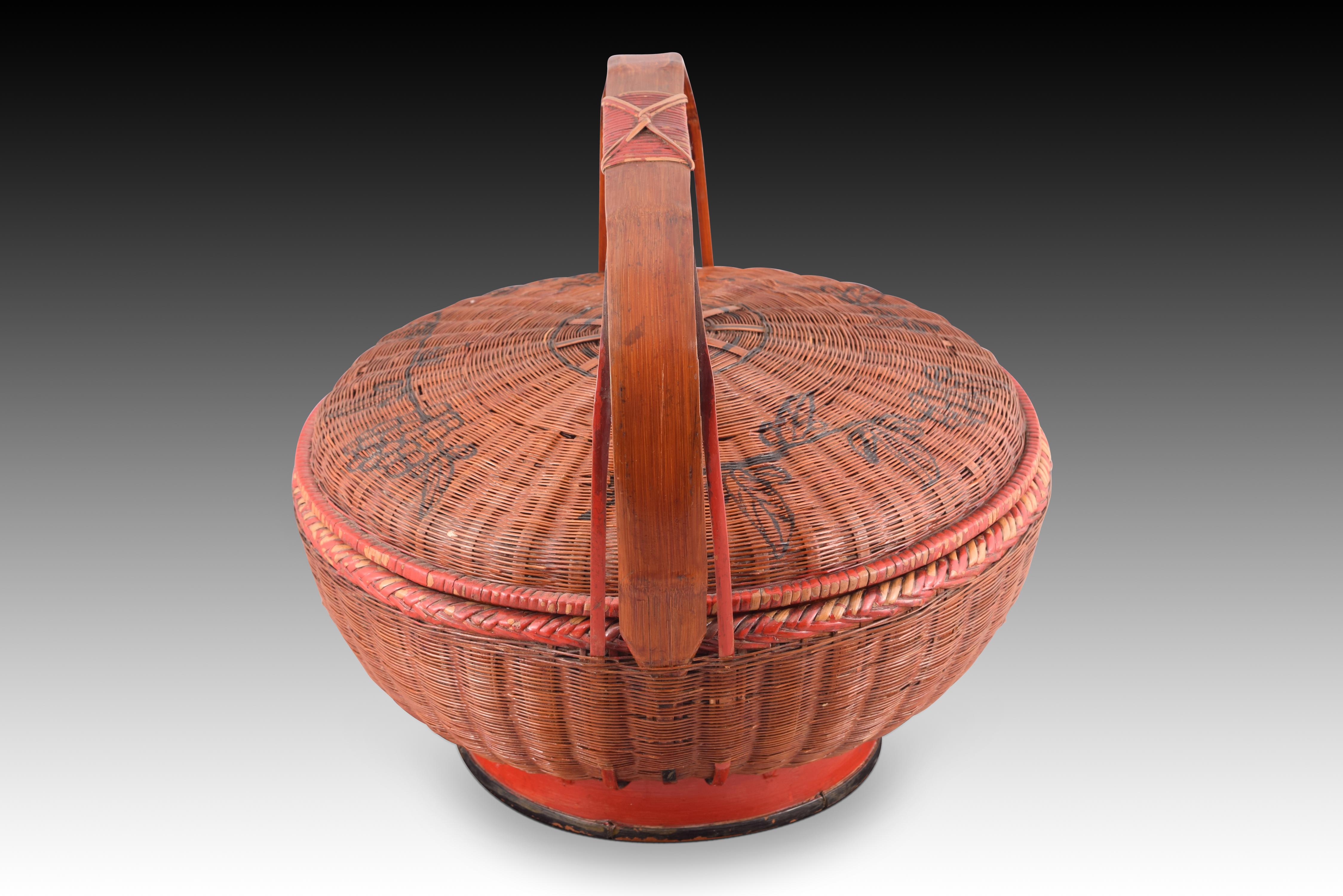 Other Oriental basket. 19th-20th centuries.  For Sale