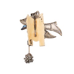 Oriental Brooch - '80s