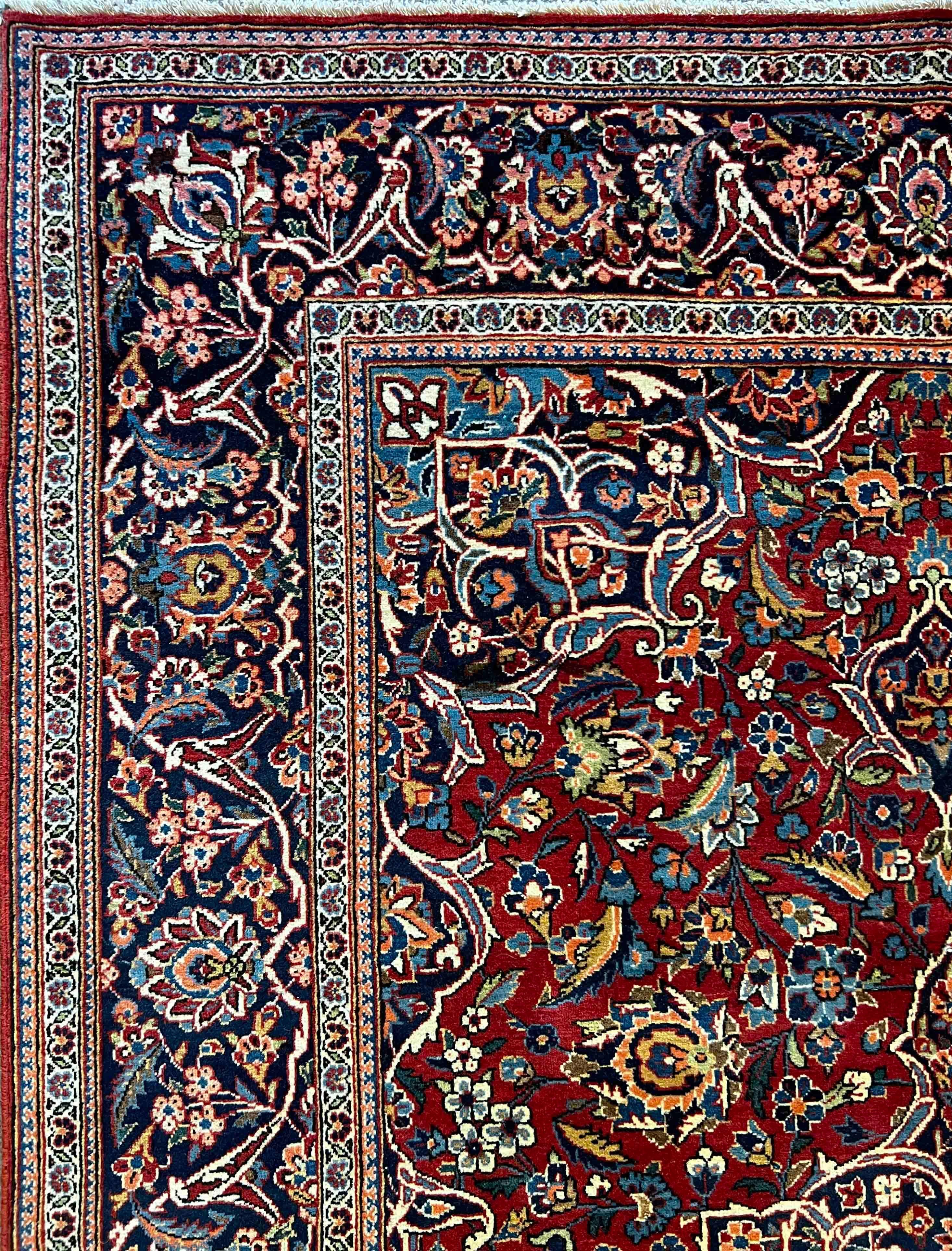 Oriental Carpet, 20th Century - N° 731 For Sale 3