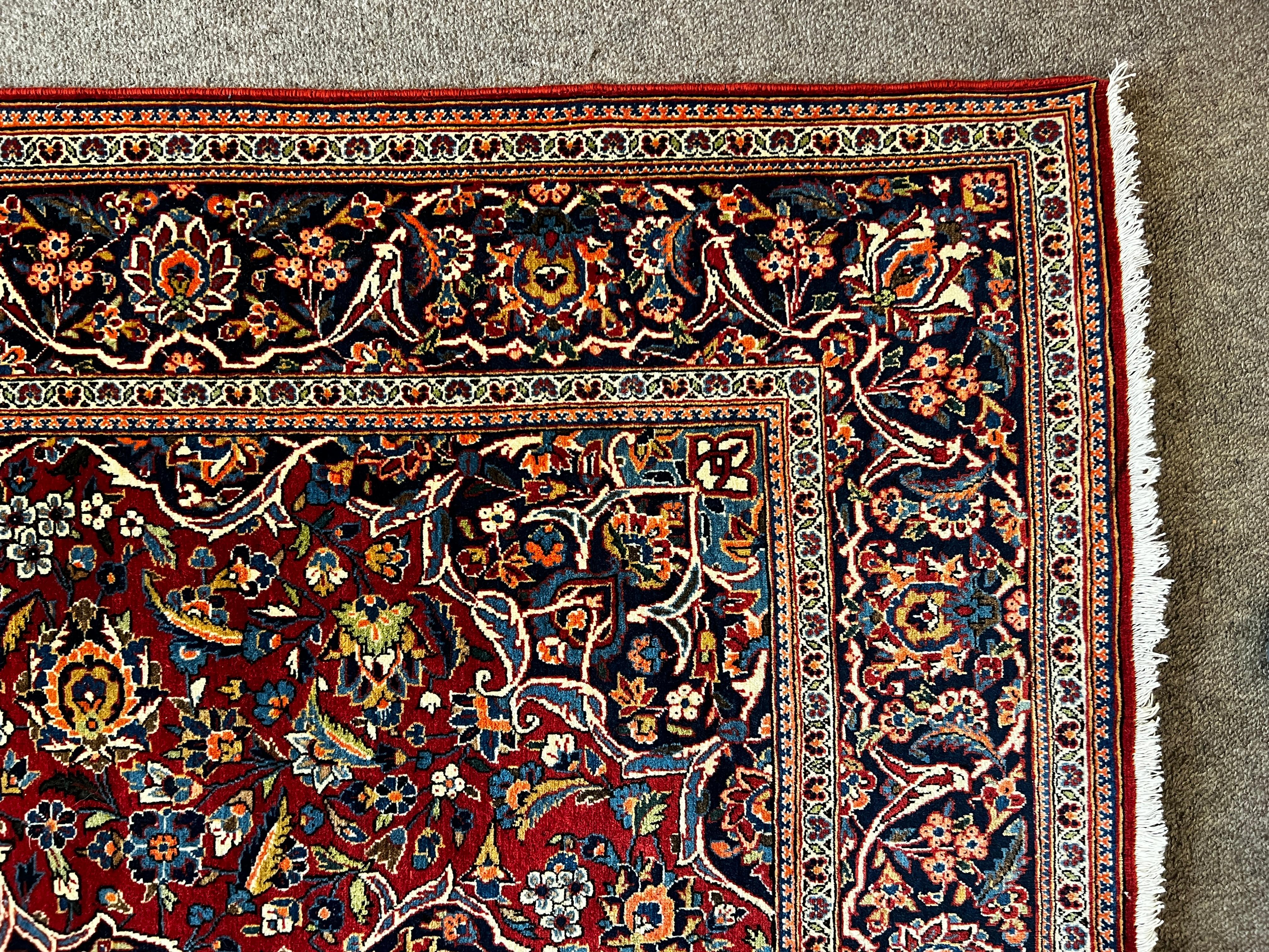Wool Oriental Carpet, 20th Century - N° 731 For Sale