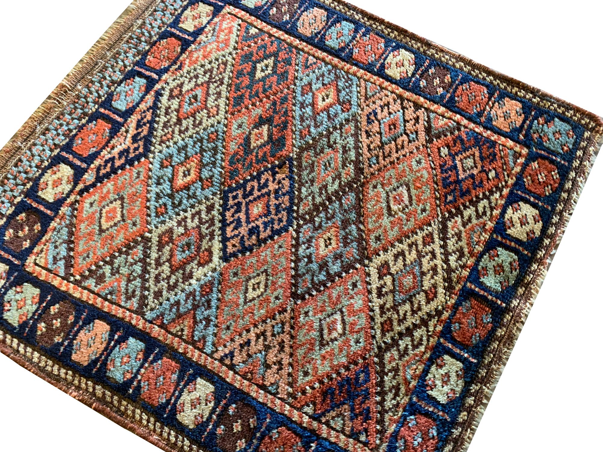 area rugs small