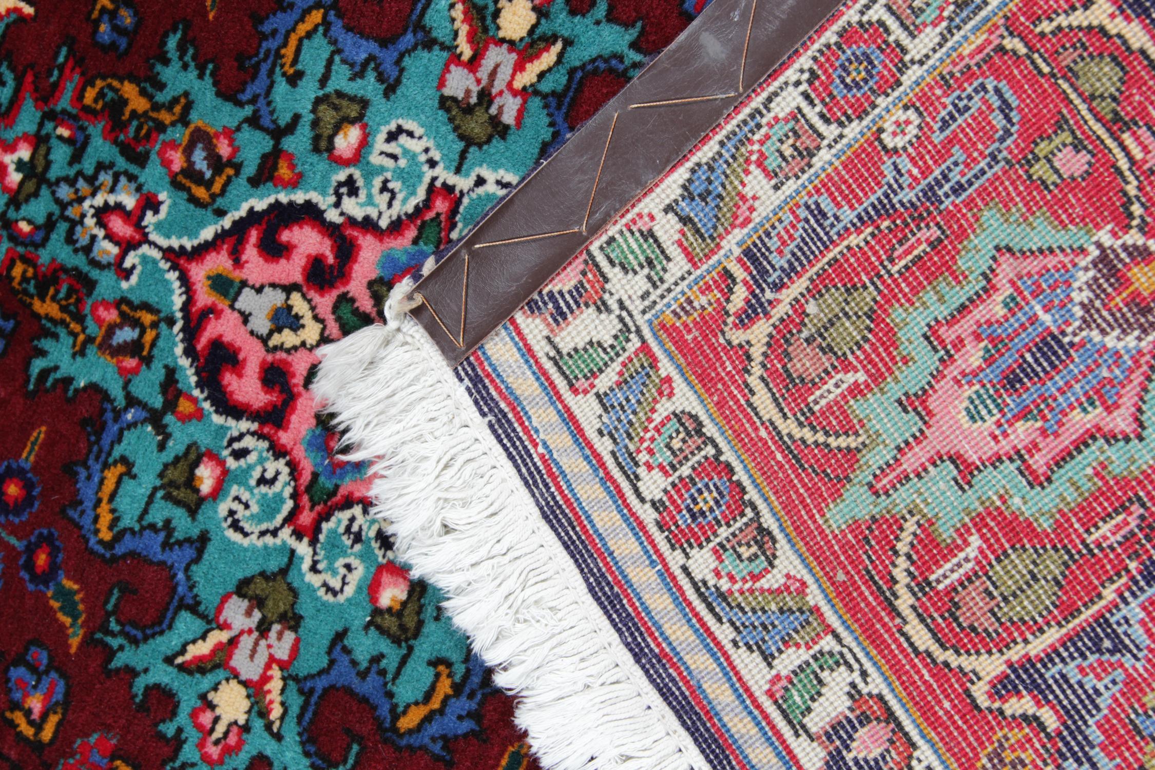 Tapis Oriental Tapis de laine rouge - Grands tapis de salon vintage en vente Excellent état - En vente à Wembley, GB