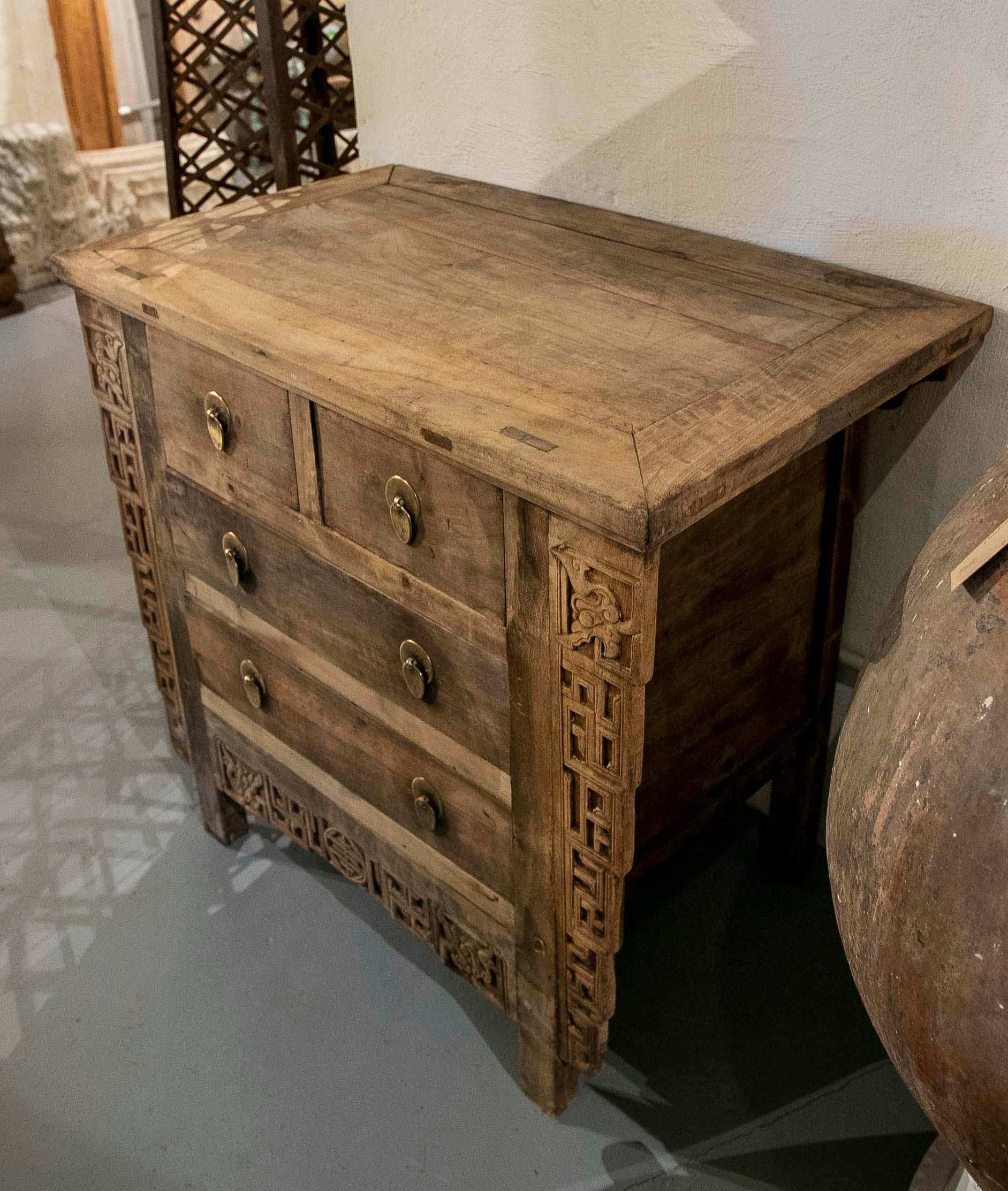 Oriental Chest with Elm Drawers in the Colour of the Wood with Bronze Pulls For Sale 8