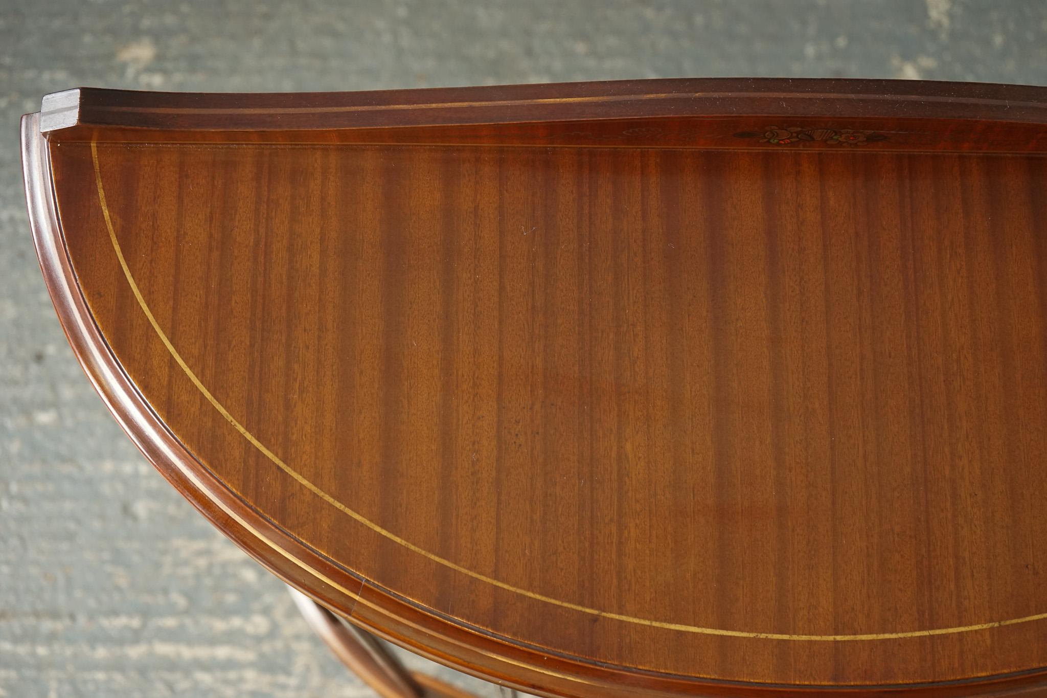 mueble vitrina oriental chino con estantes de cristal en venta 8