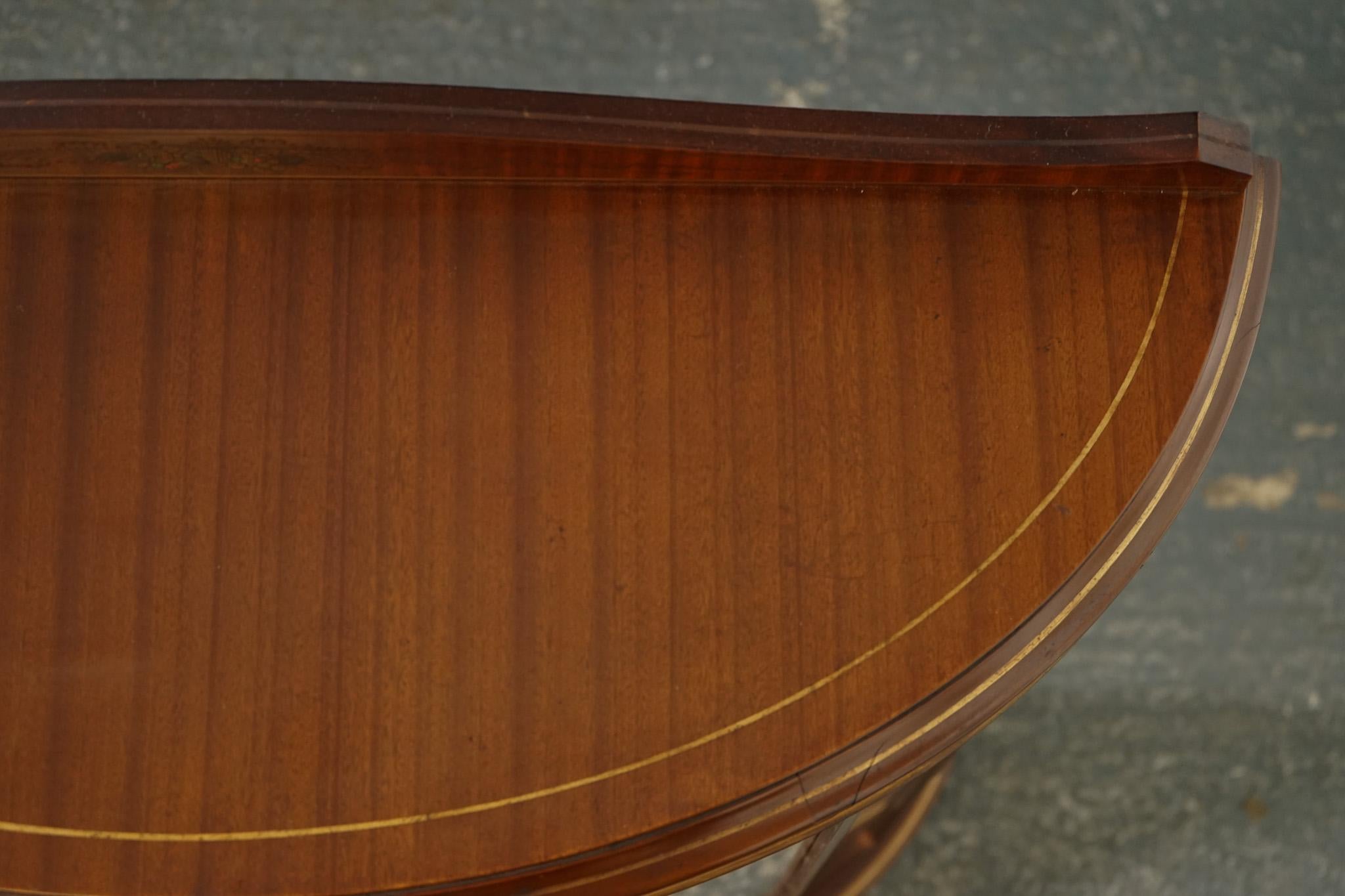 mueble vitrina oriental chino con estantes de cristal en venta 9
