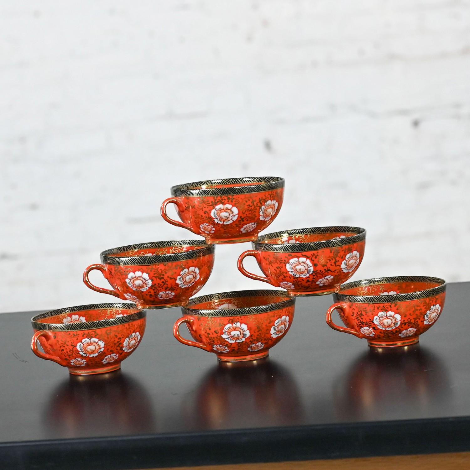Oriental Chinese Red & Gold Hand Painted Porcelain Tea Set Made in Japan For Sale 8