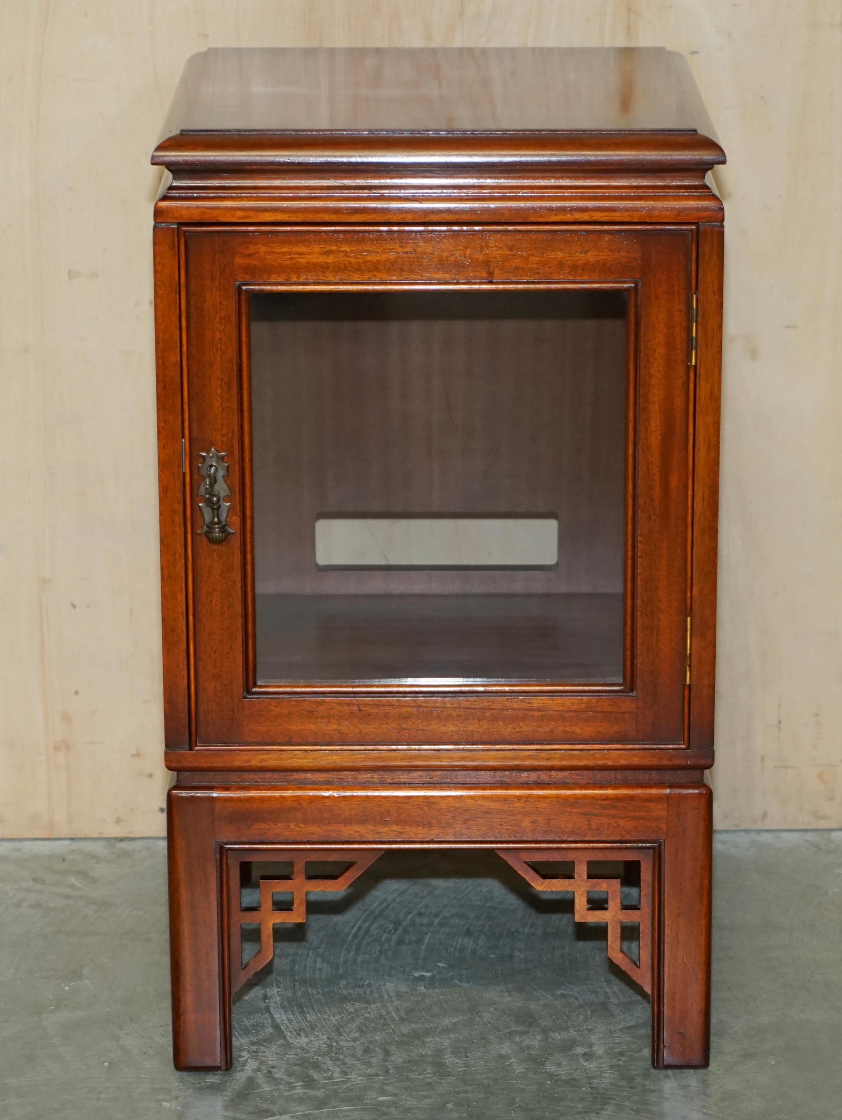 Chinese Export ORIENTAL CHINESE STYLE TEAK SiDE TABLE SIZED CABINET FOR MEDIA BOX STORAGE For Sale