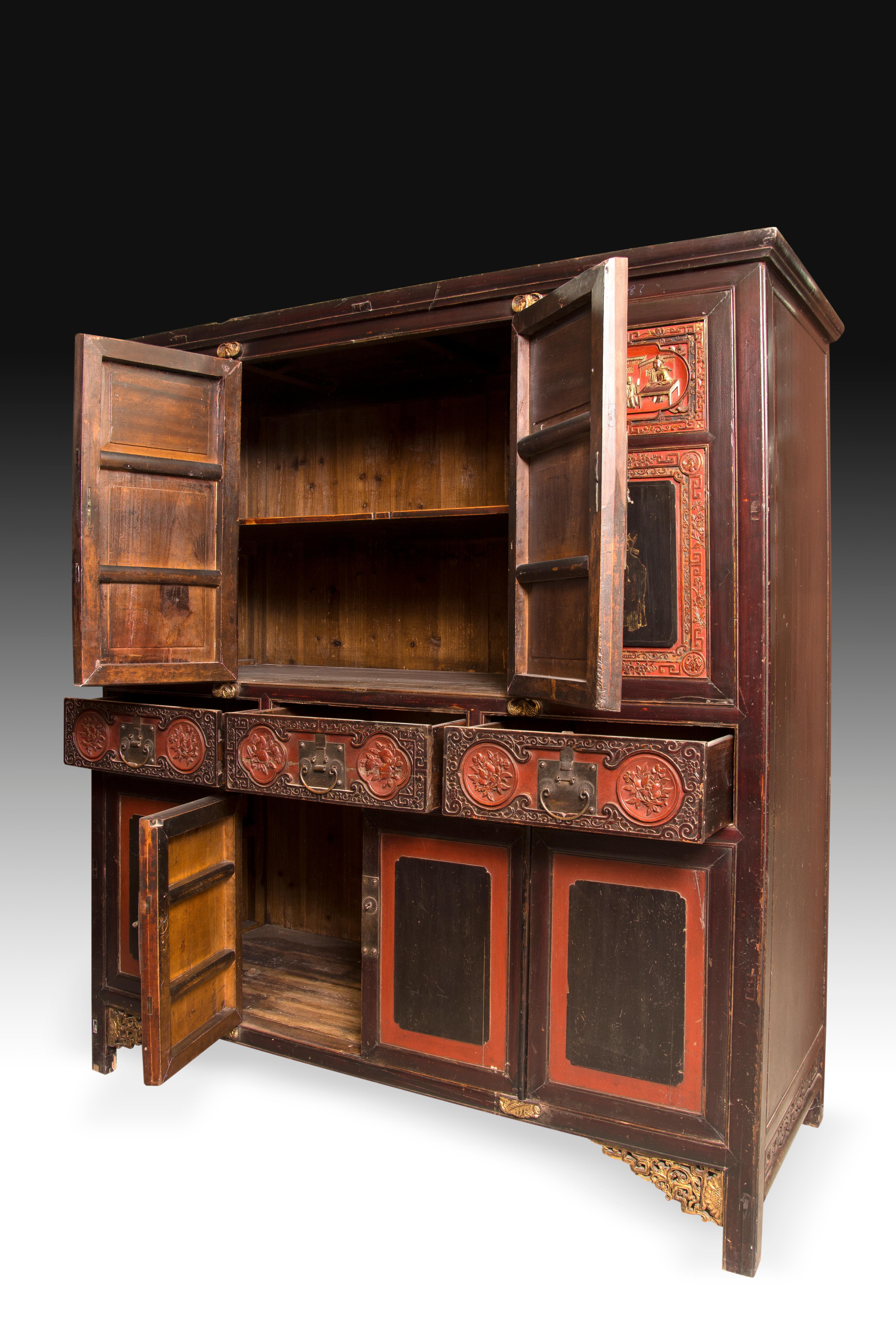 Neoclassical Oriental Cupboard, Possibly China, 19th Century