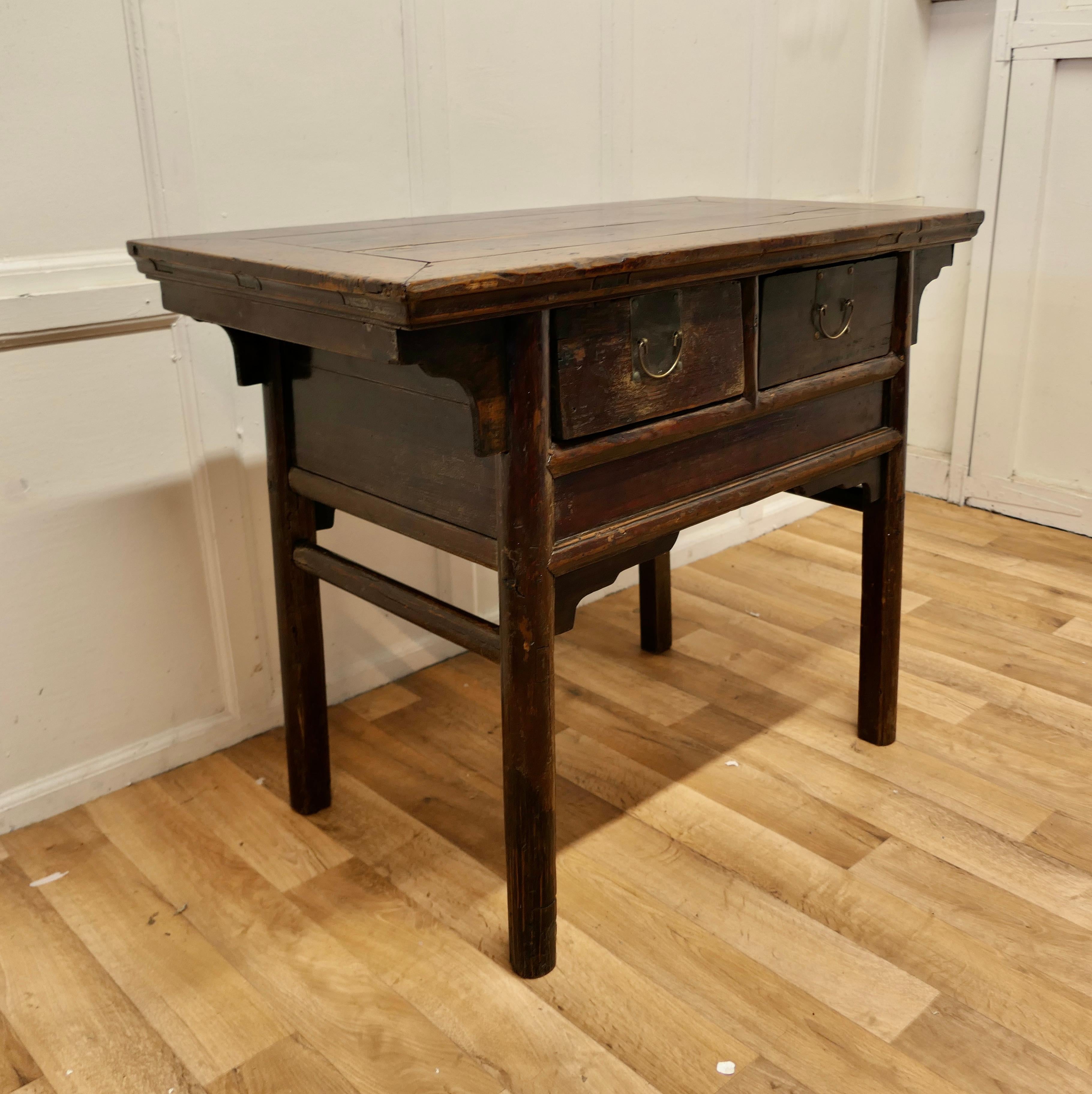 Oriental Deep Side Table or Work Table In Good Condition For Sale In Chillerton, Isle of Wight