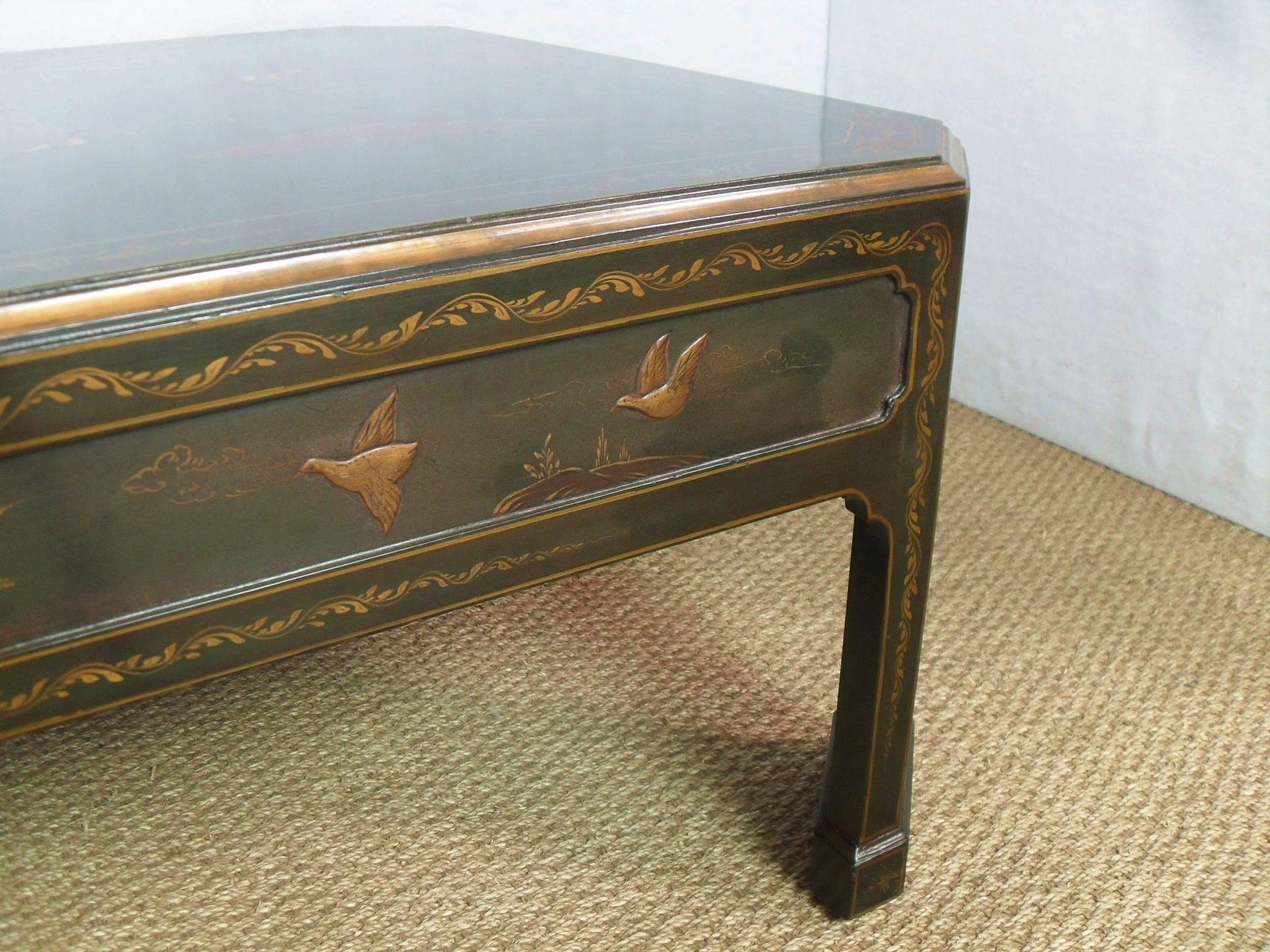 Oriental Emerald Green and Gilt Chinoiserie Coffee Table In Good Condition In Macclesfield, GB