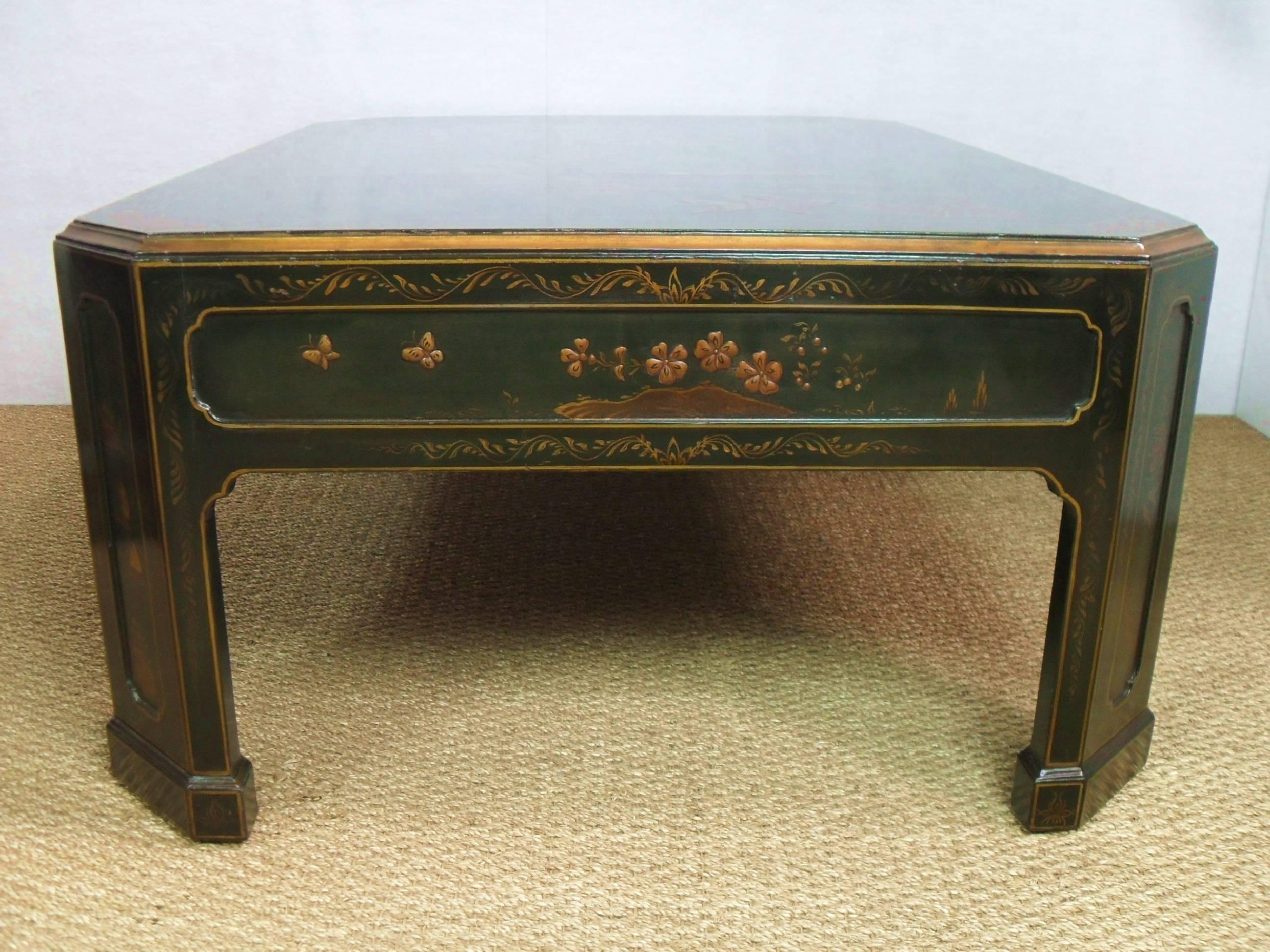 20th Century Oriental Emerald Green and Gilt Chinoiserie Coffee Table