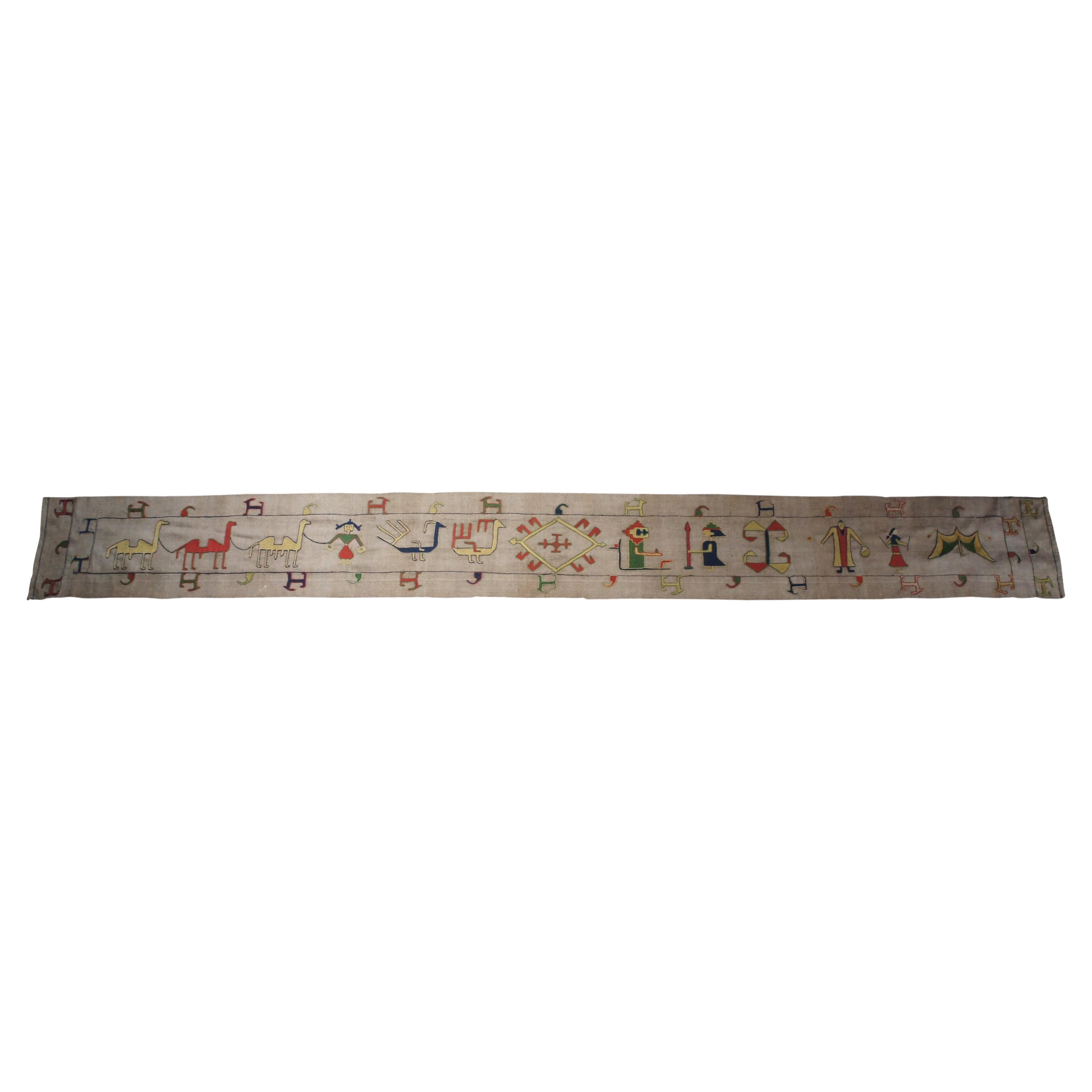 Orientalischer figuraler Kamelien-Fledermaus-Wandteppich-Dekoration, Wandteppich 132" im Angebot