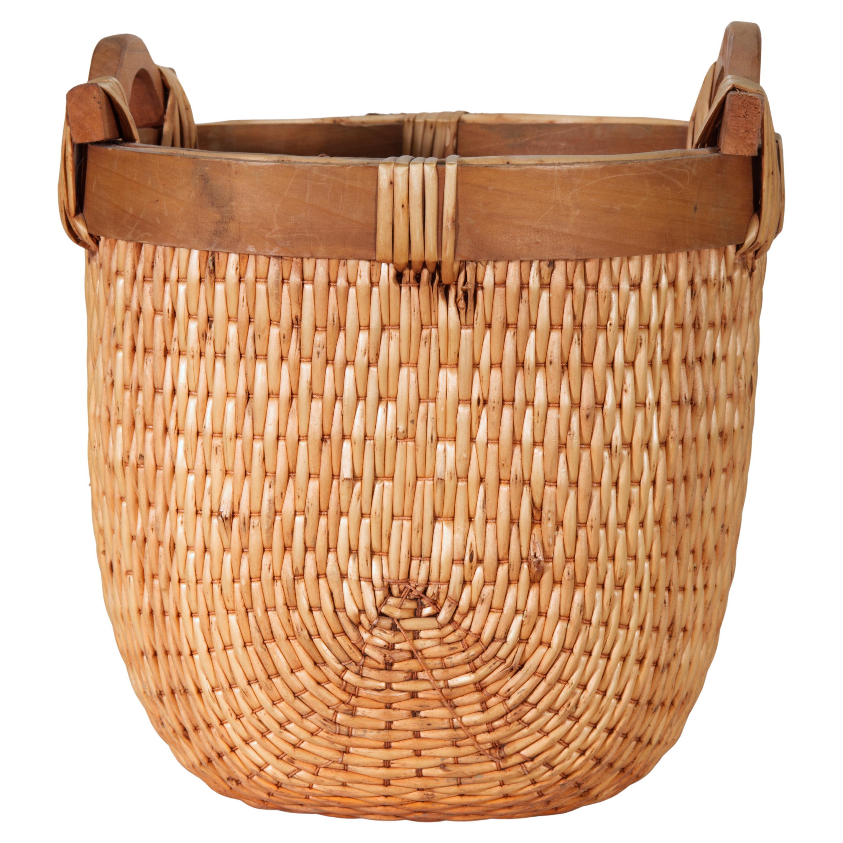 Panier pêcheur oriental avec poignées en bois