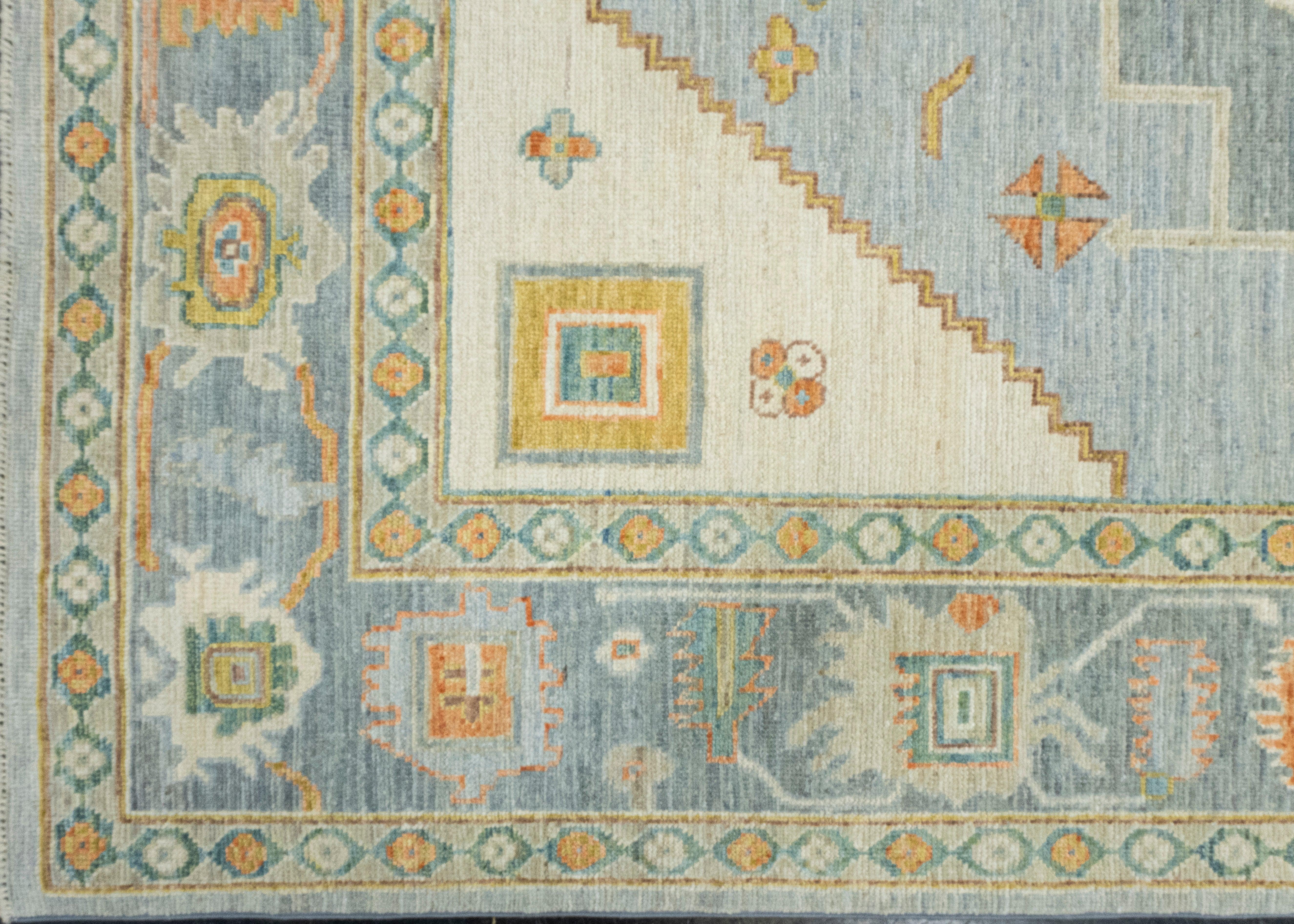 Orientalischer handgeknüpfter Oushak-Teppich 6'1