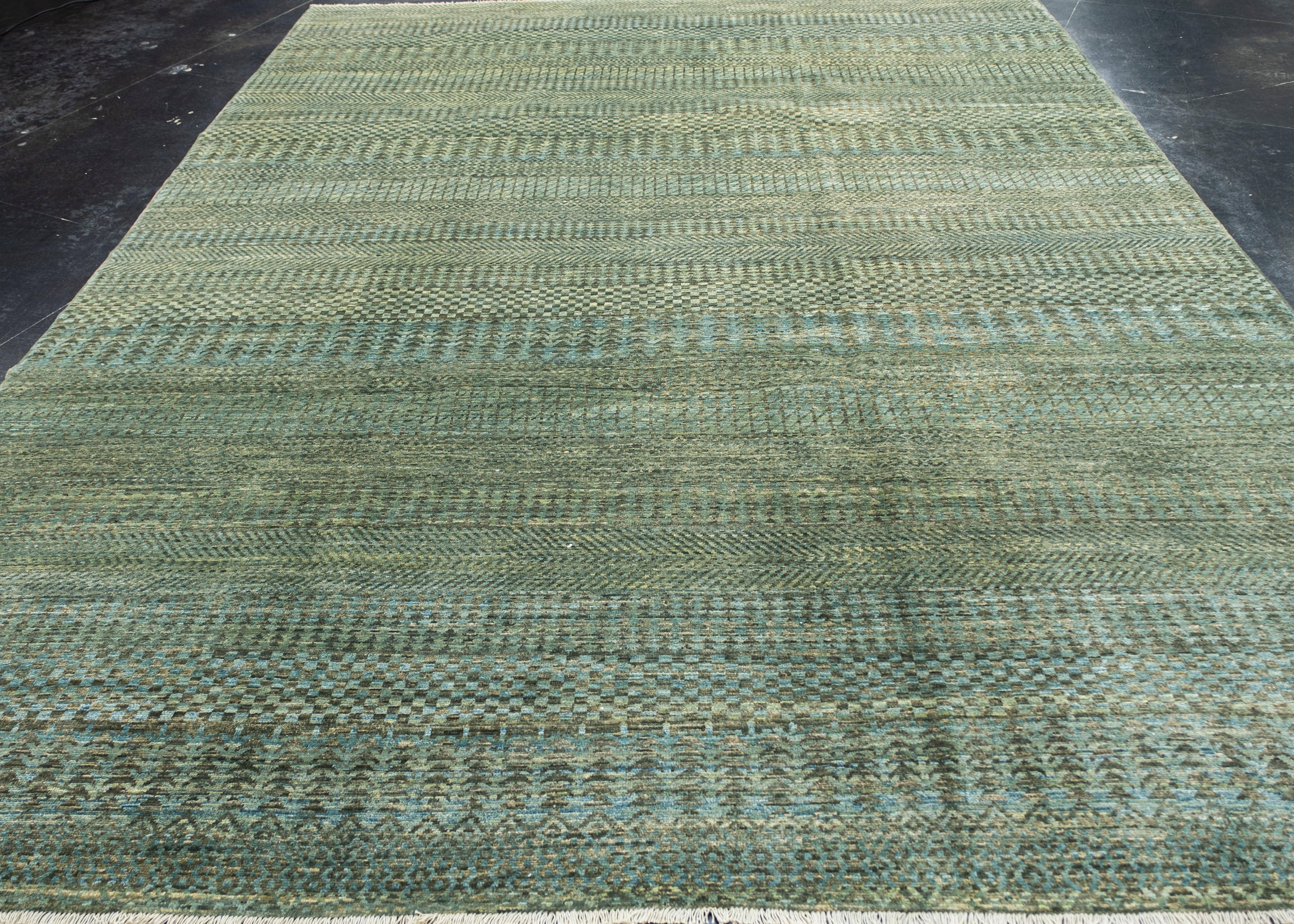 Oriental Hand Knotted Rug 9'1