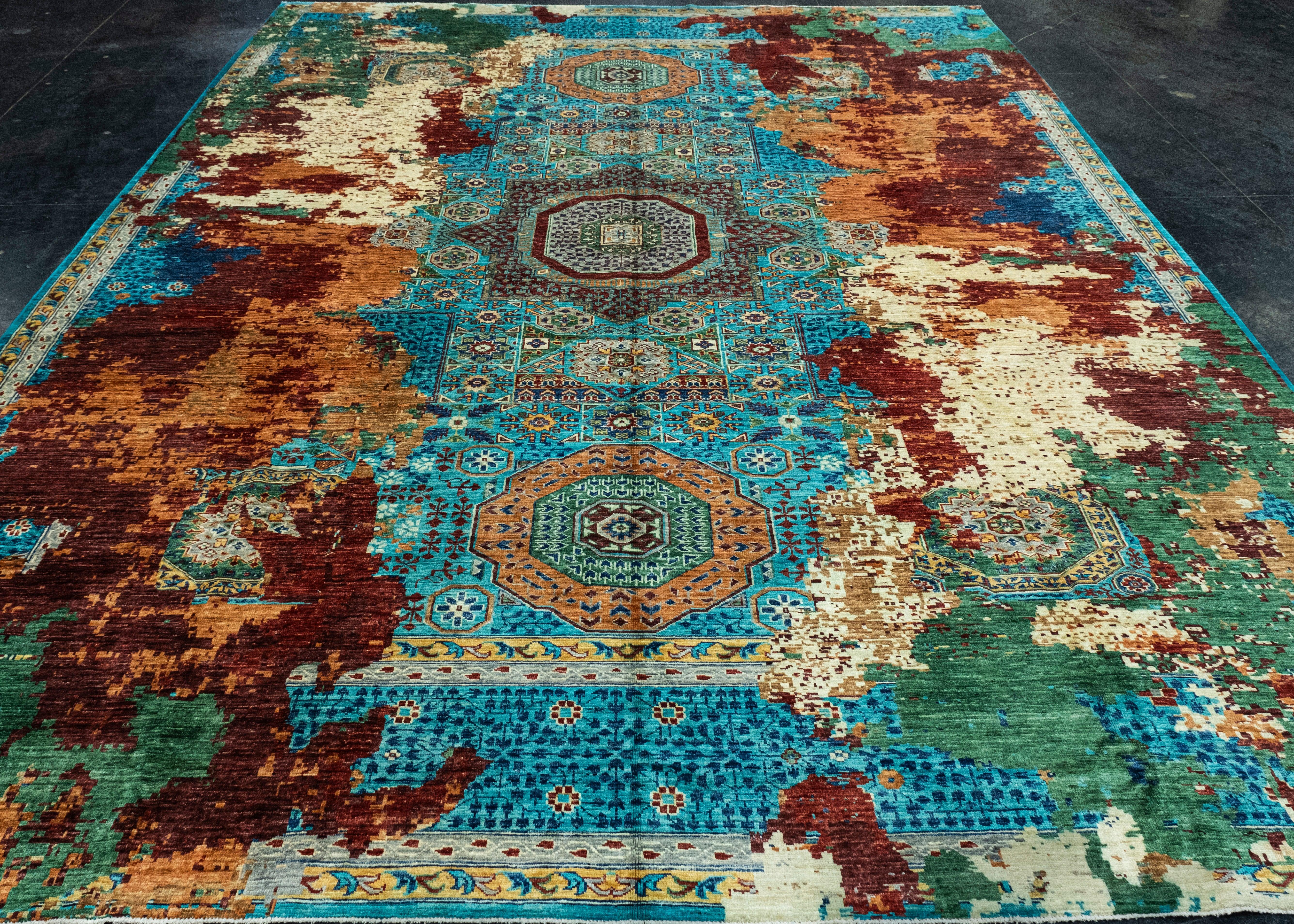 Oriental Hand Knotted Rug 9'2