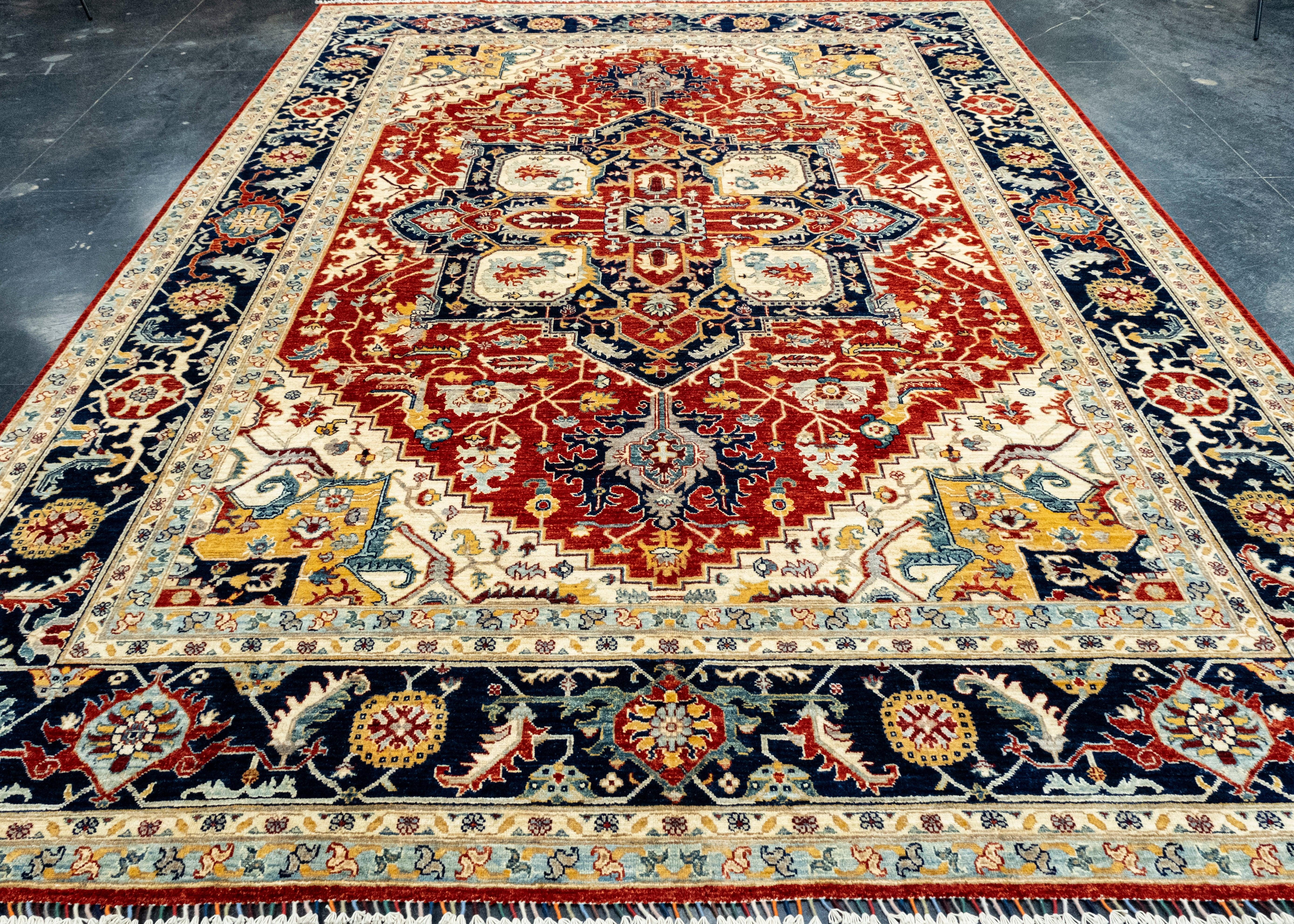 Oriental Hand Knotted Rug 9'2