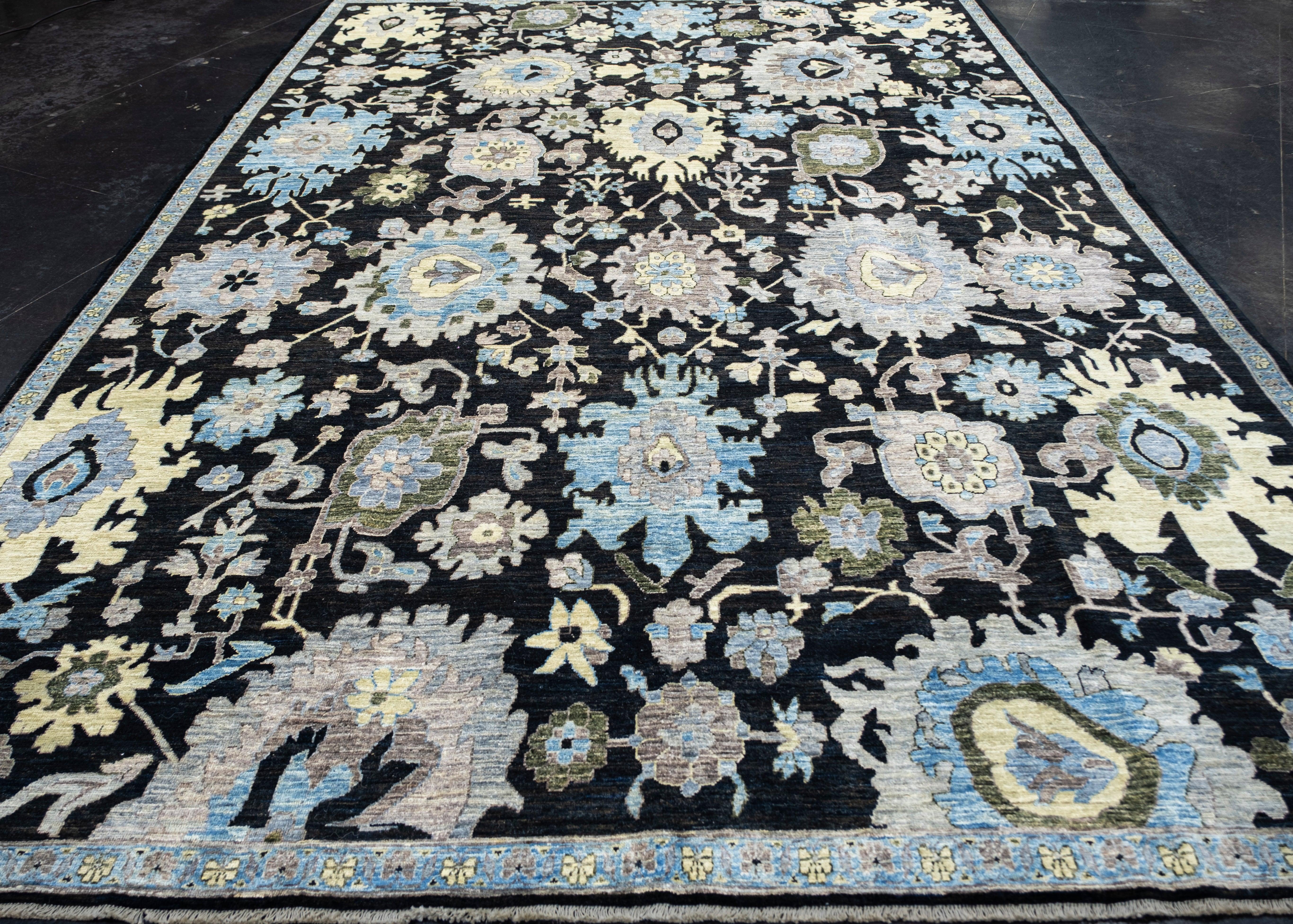 Oriental Hand Knotted Rug 9'2
