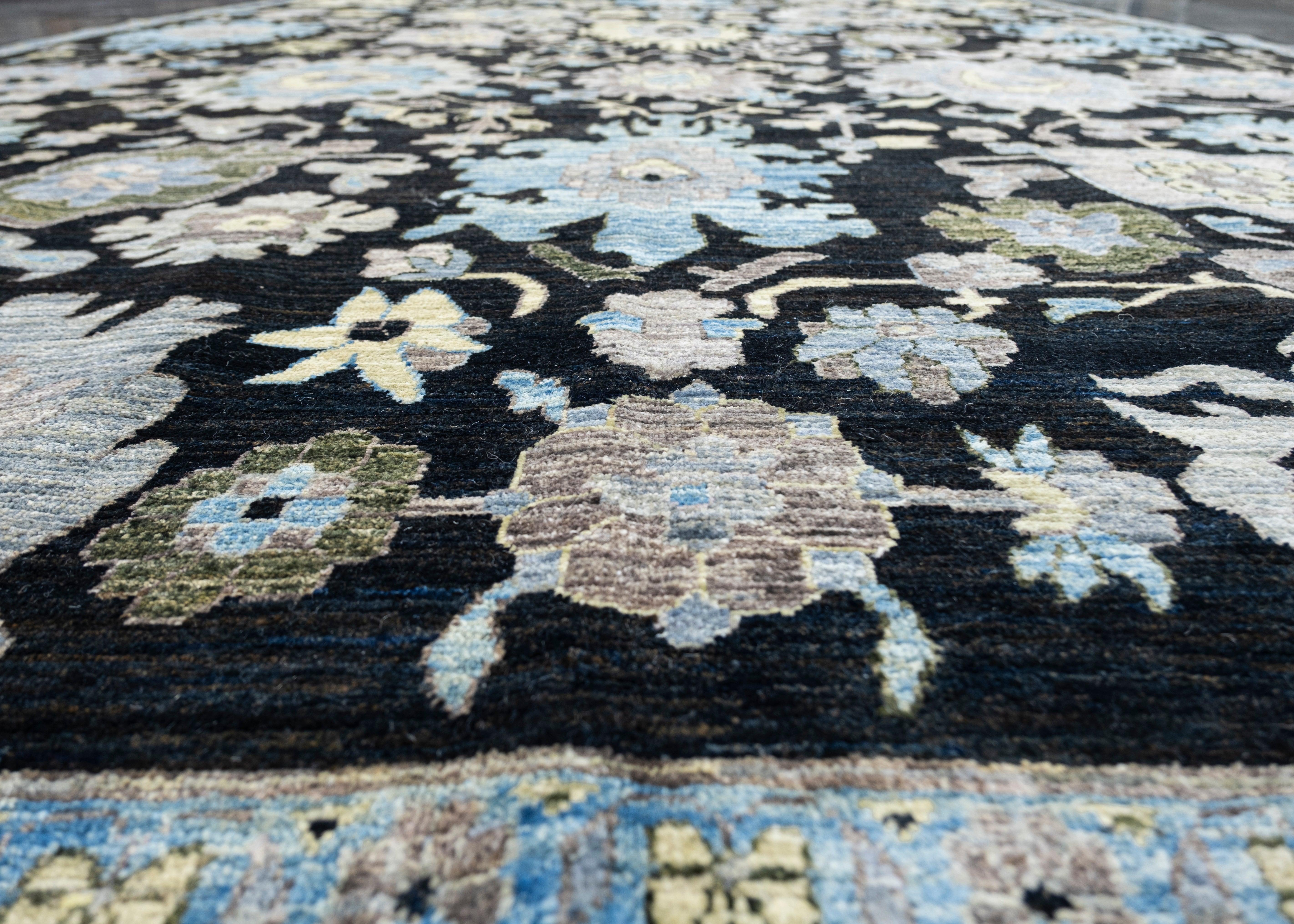 Oriental Hand Knotted Rug 9'2