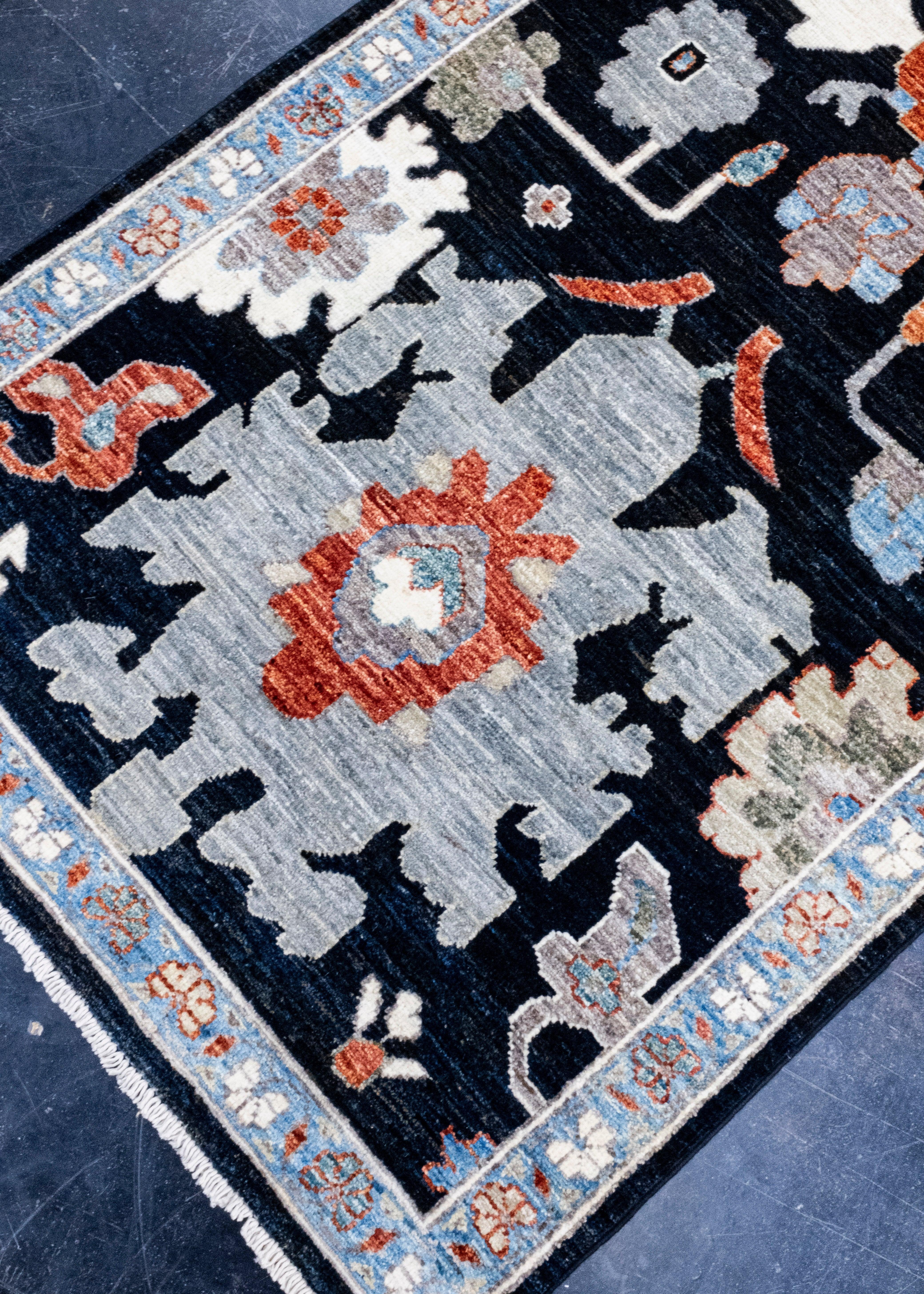 Orientalischer handgeknüpfter Teppich-Läufer 2'9