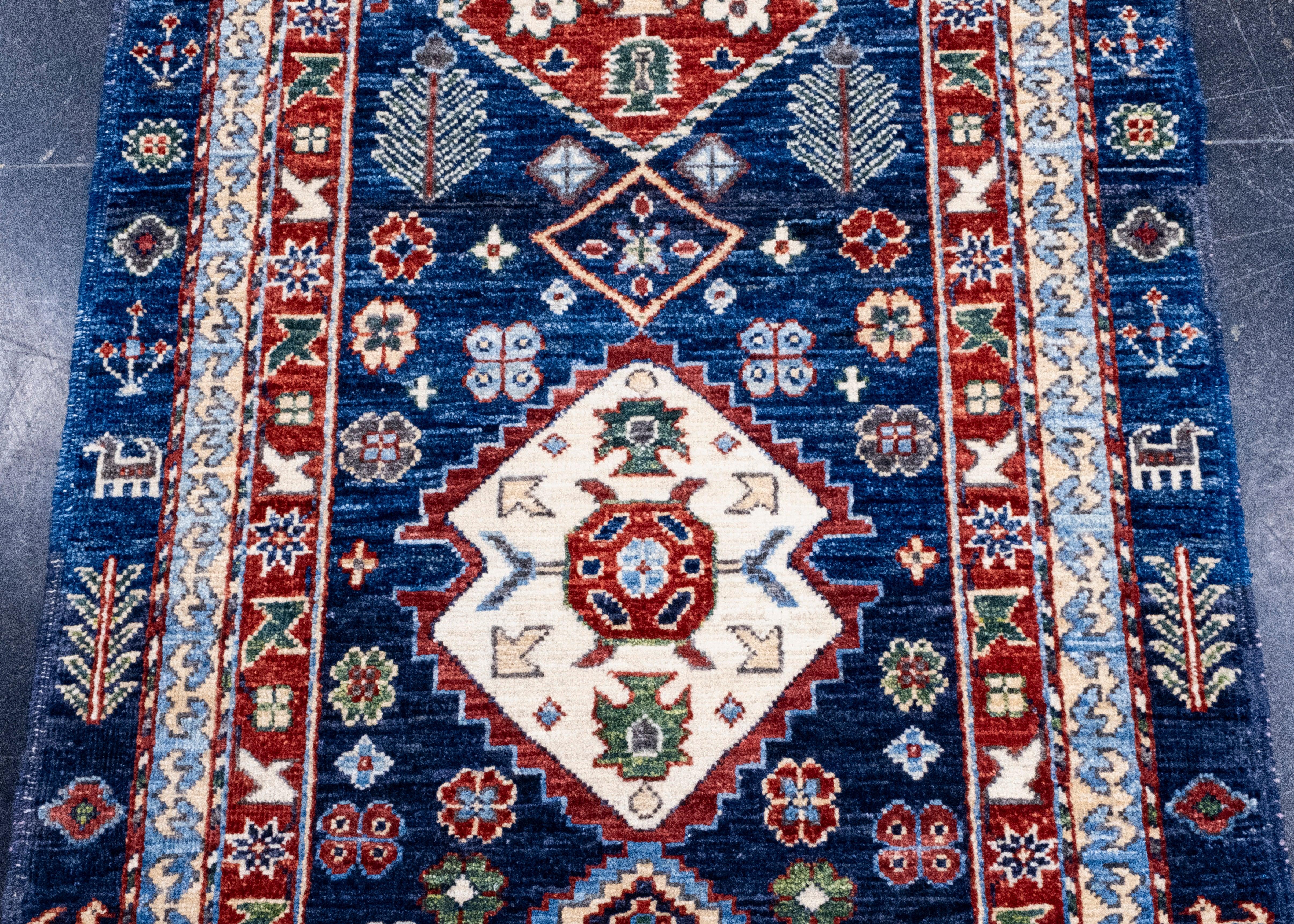 Orientalischer handgeknüpfter Läufer 2'8