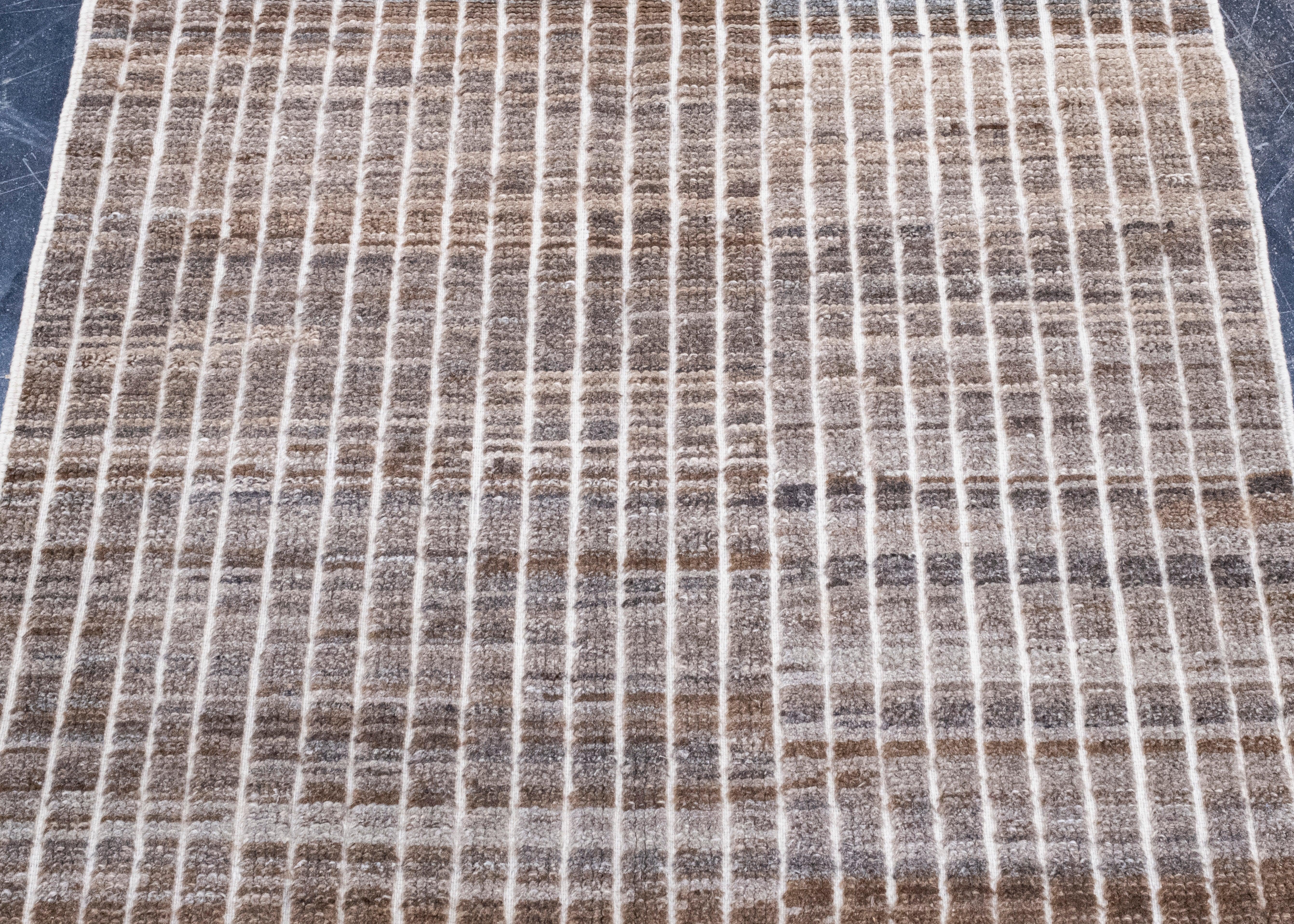Contemporary Oriental Hand Knotted Runner Rug 3' x 9'7