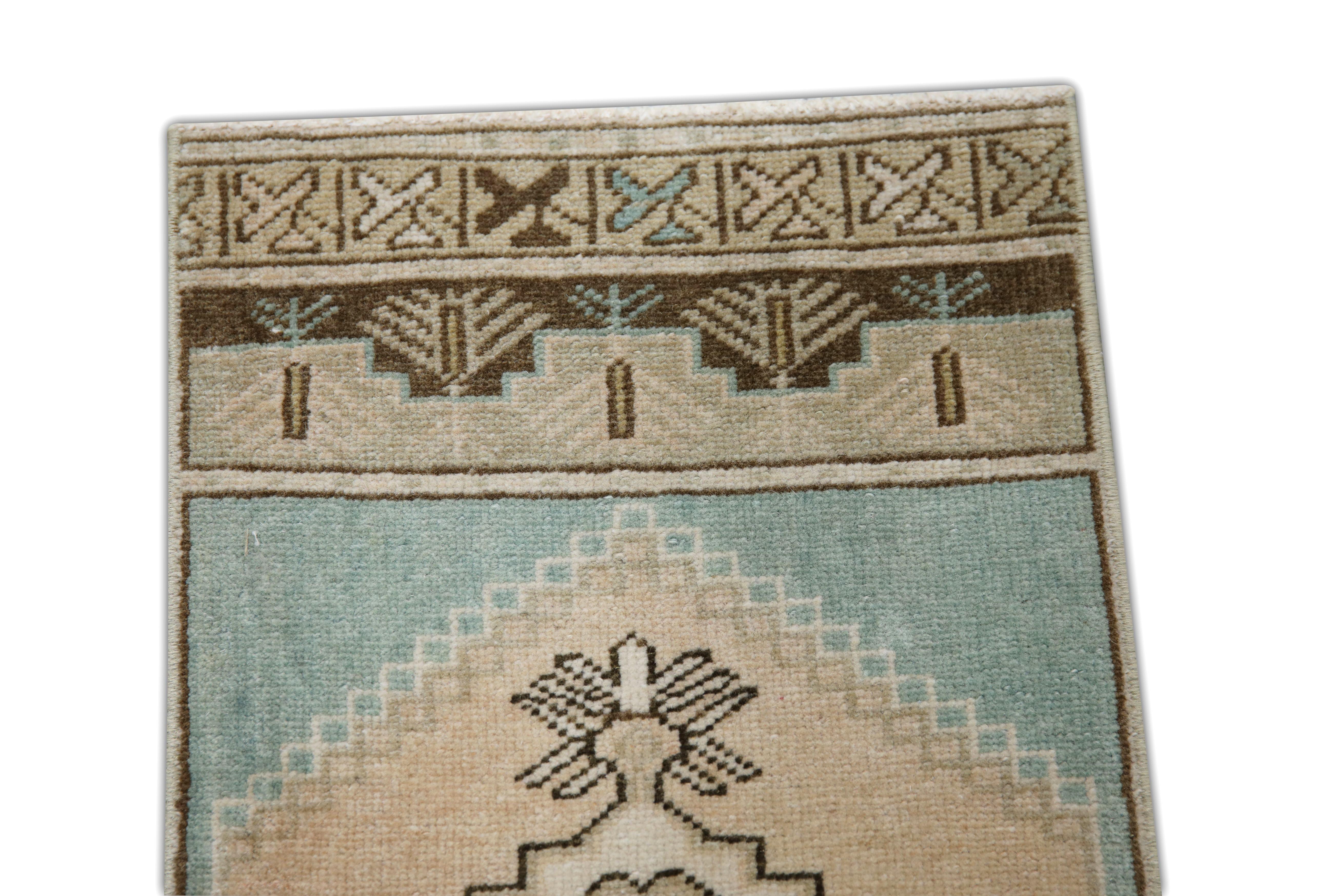 Hand-Knotted Oriental Hand Knotted Turkish Mini Rug 1'2