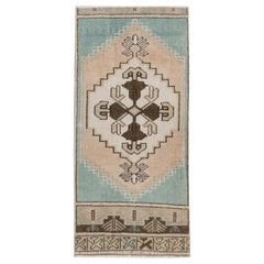 Orientalischer handgeknüpfter türkischer Miniteppich 1'2" x 2'7" #02