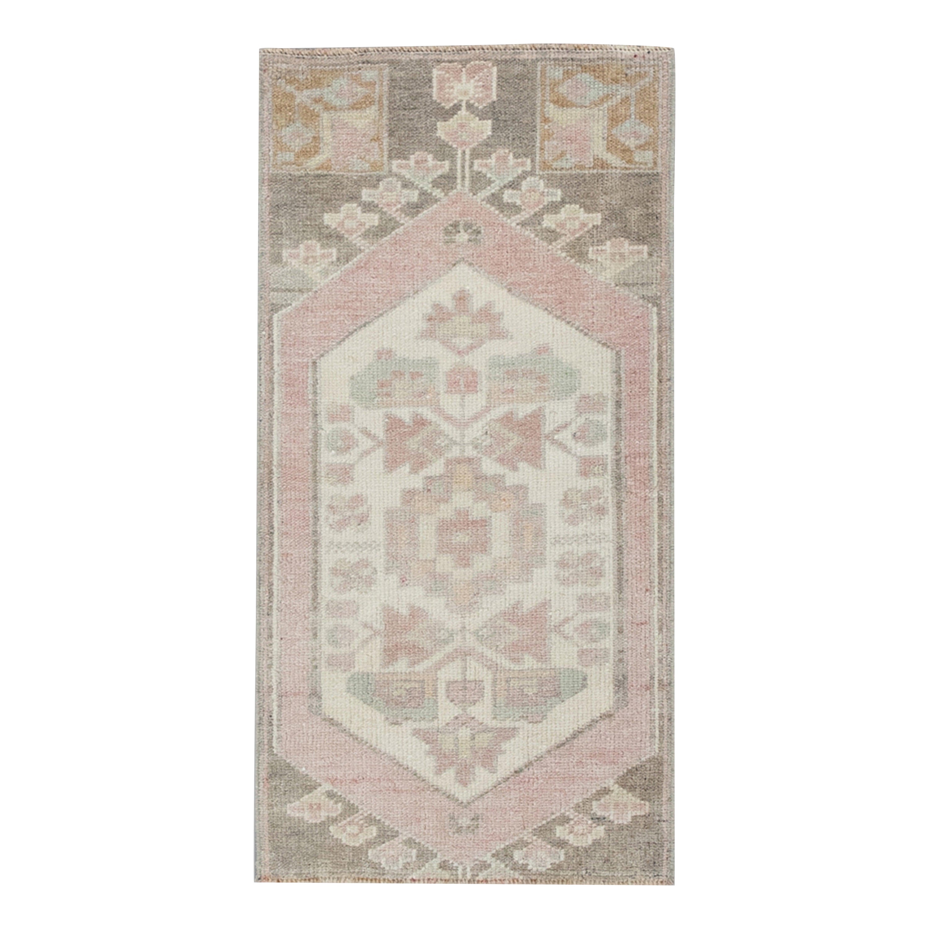 Orientalischer handgeknüpfter türkischer Miniteppich 1'4" x 2'8" #8599