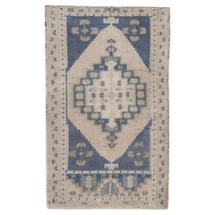 Orientalischer handgeknüpfter türkischer Miniteppich 1'7" x 2'7" #62