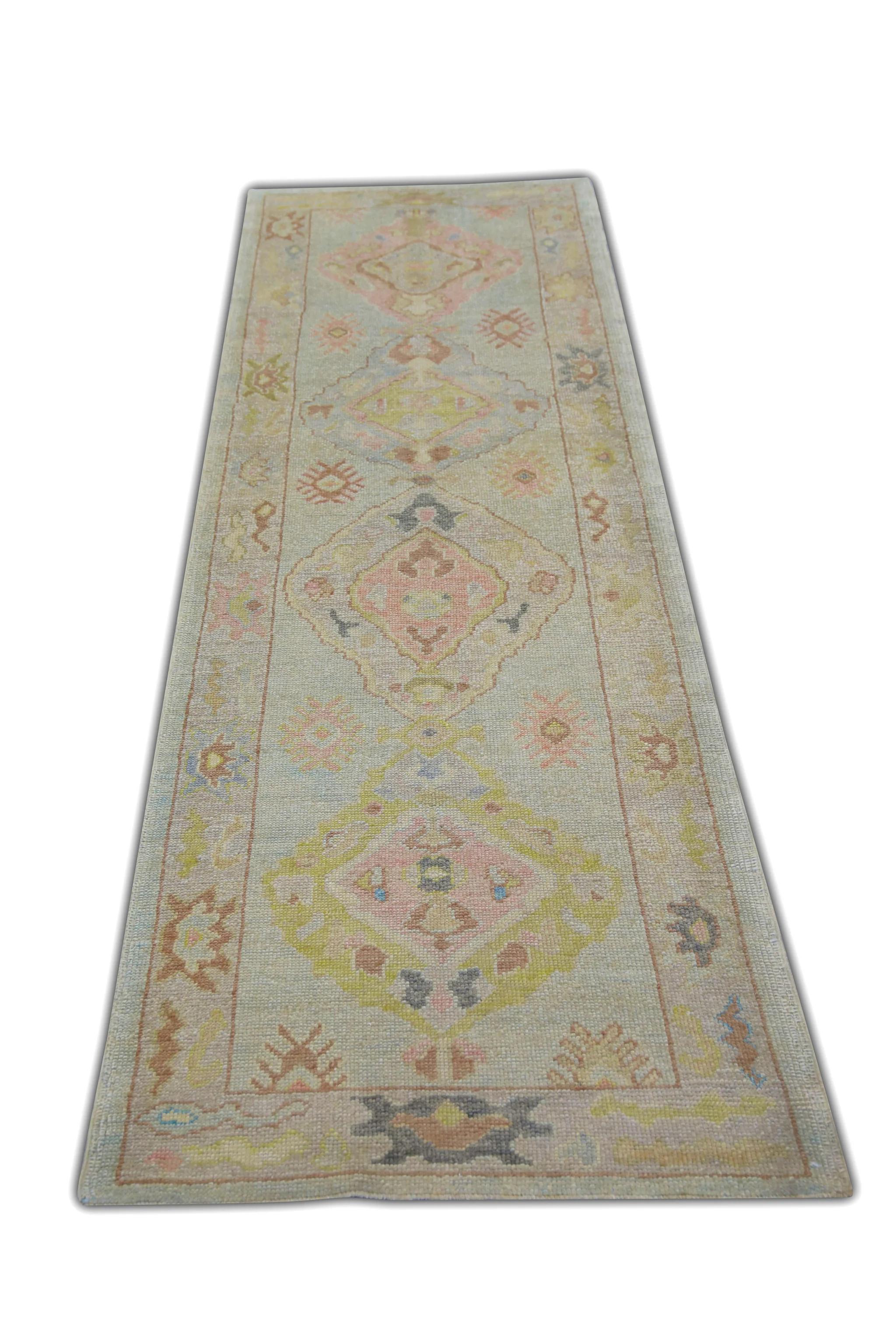 Orientalischer handgeknüpfter türkischer Oushak-Teppich 3' x 10'5