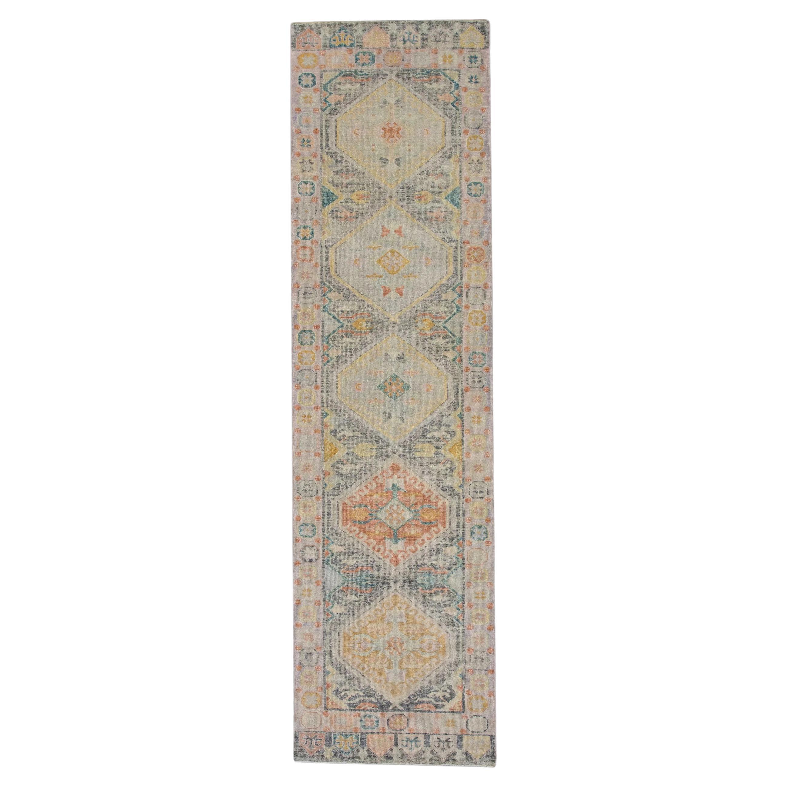 Orientalischer handgeknüpfter türkischer Oushak-Teppich 3'1" x 11'5" #5935 im Angebot