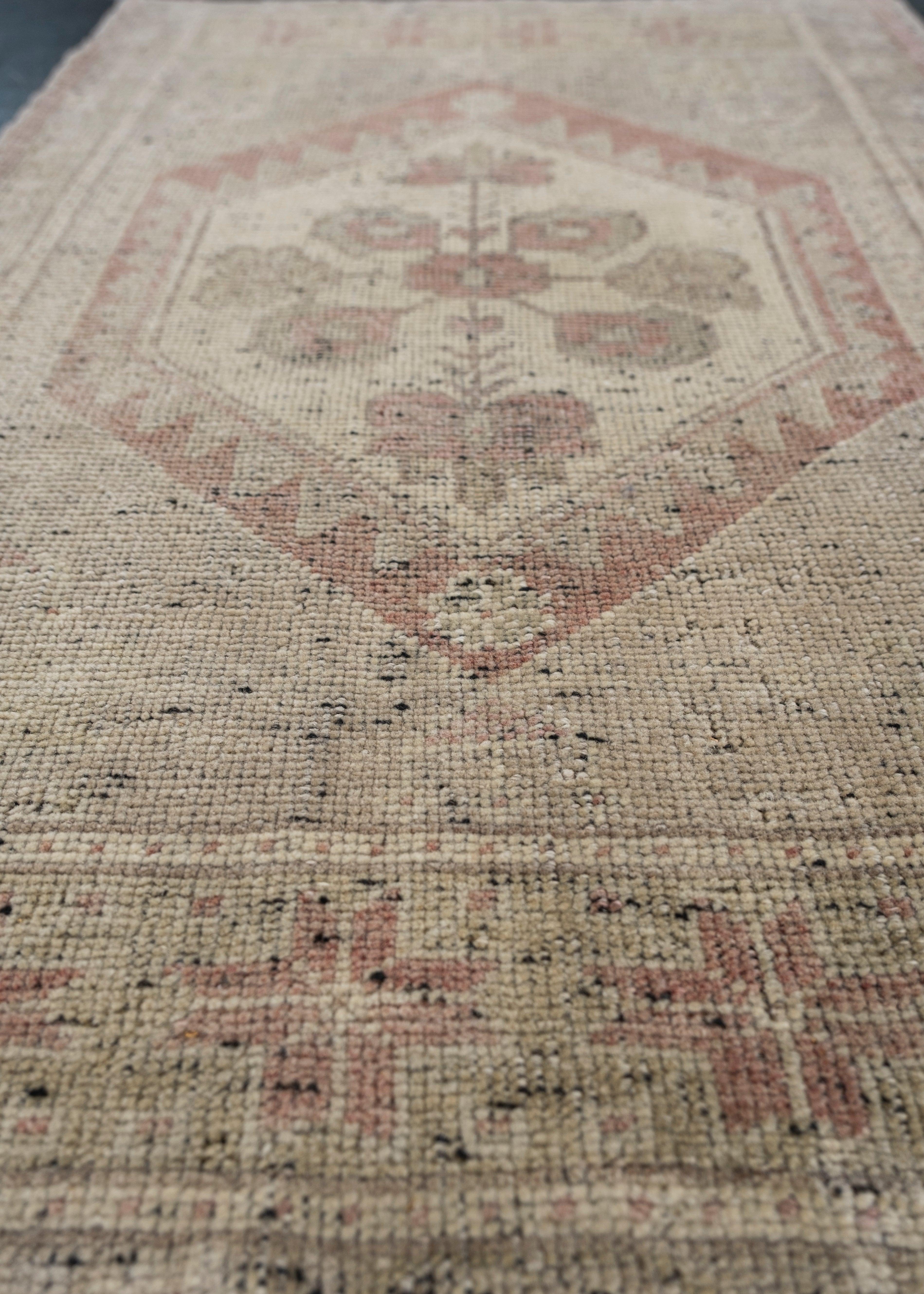 Turco Oriental Hand Knots Rugs Vintage Turkish Mini Rug 1'10