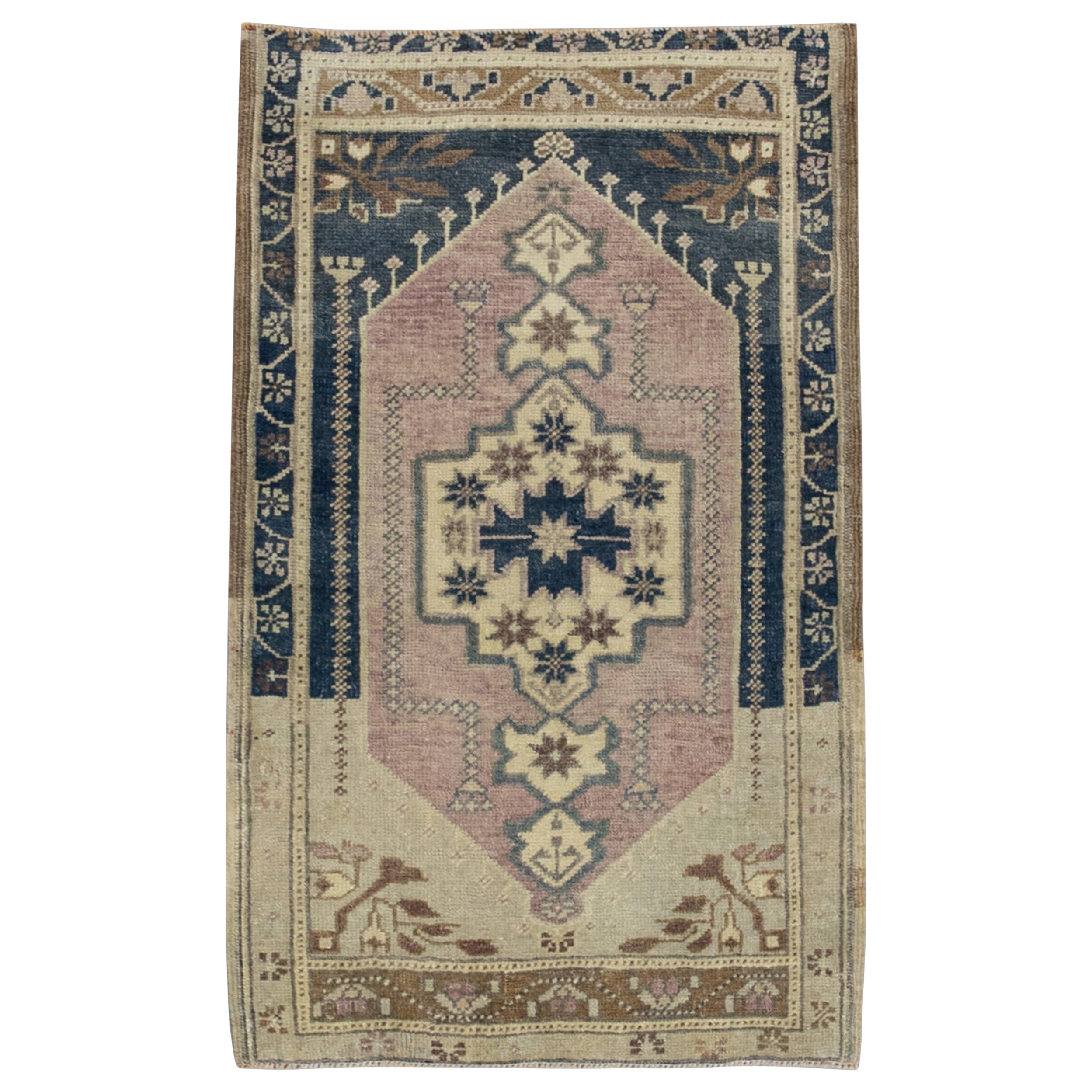 Orientalischer handgeknüpfter türkischer Vintage-Miniteppich 1'10" x 3' #8538, handgeknüpft