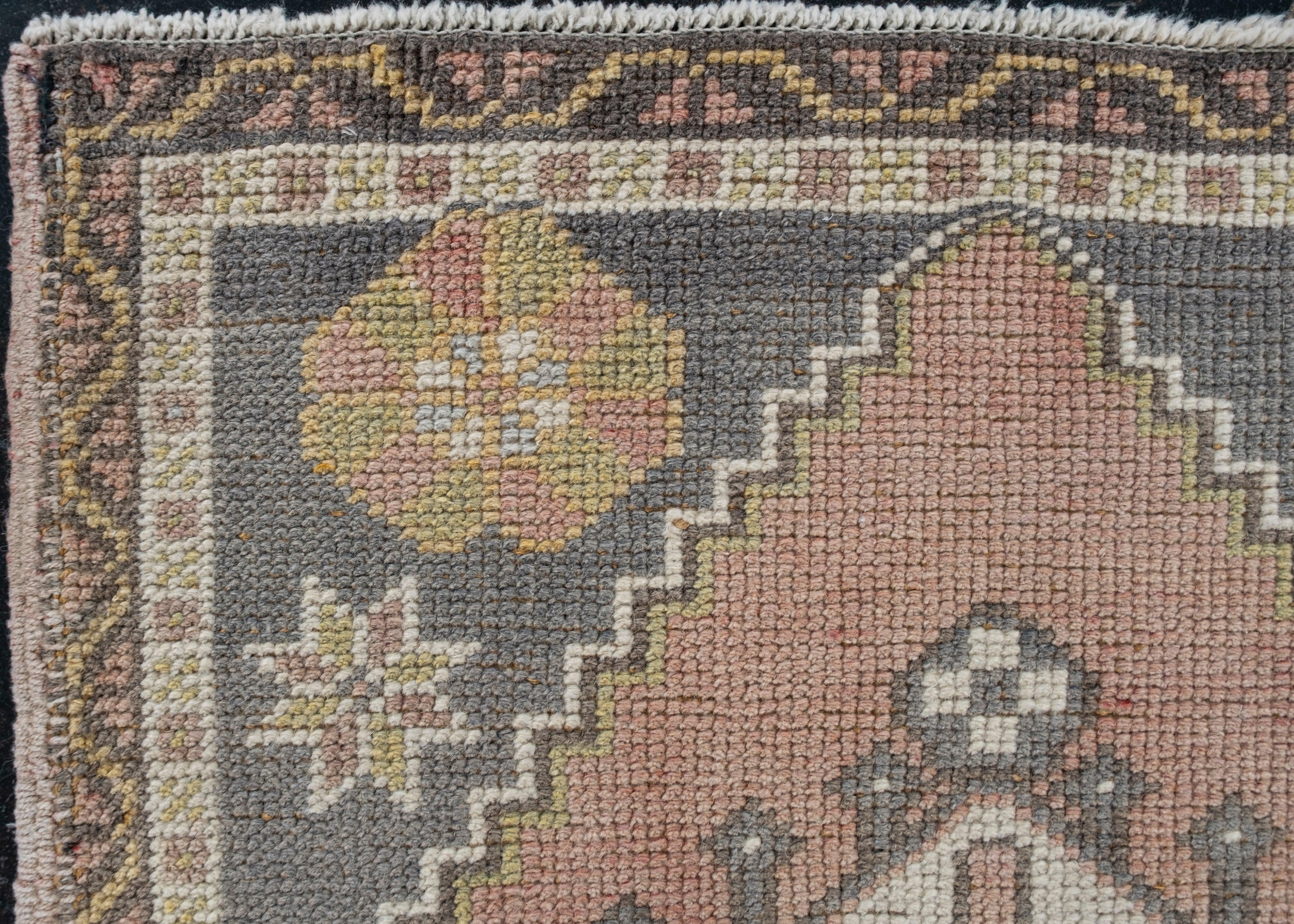 Noué à la main Mini tapis turc vintage noué à la main 1'10