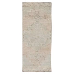 Orientalischer handgeknüpfter türkischer Vintage-Miniteppich 1'2" x 2'8" #03