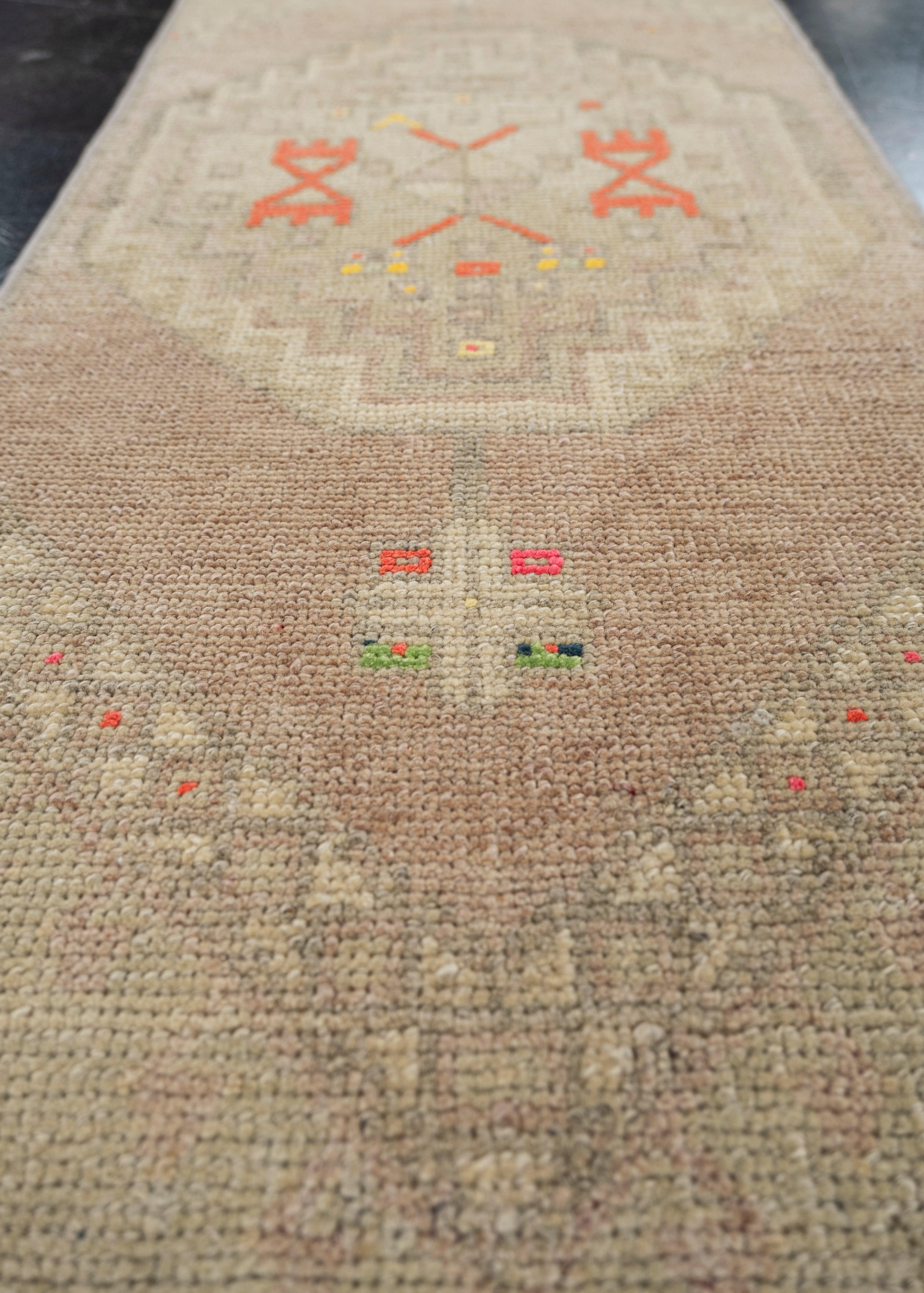 Mini Alfombra Turca Vintage Oriental Anudada a Mano 1'4