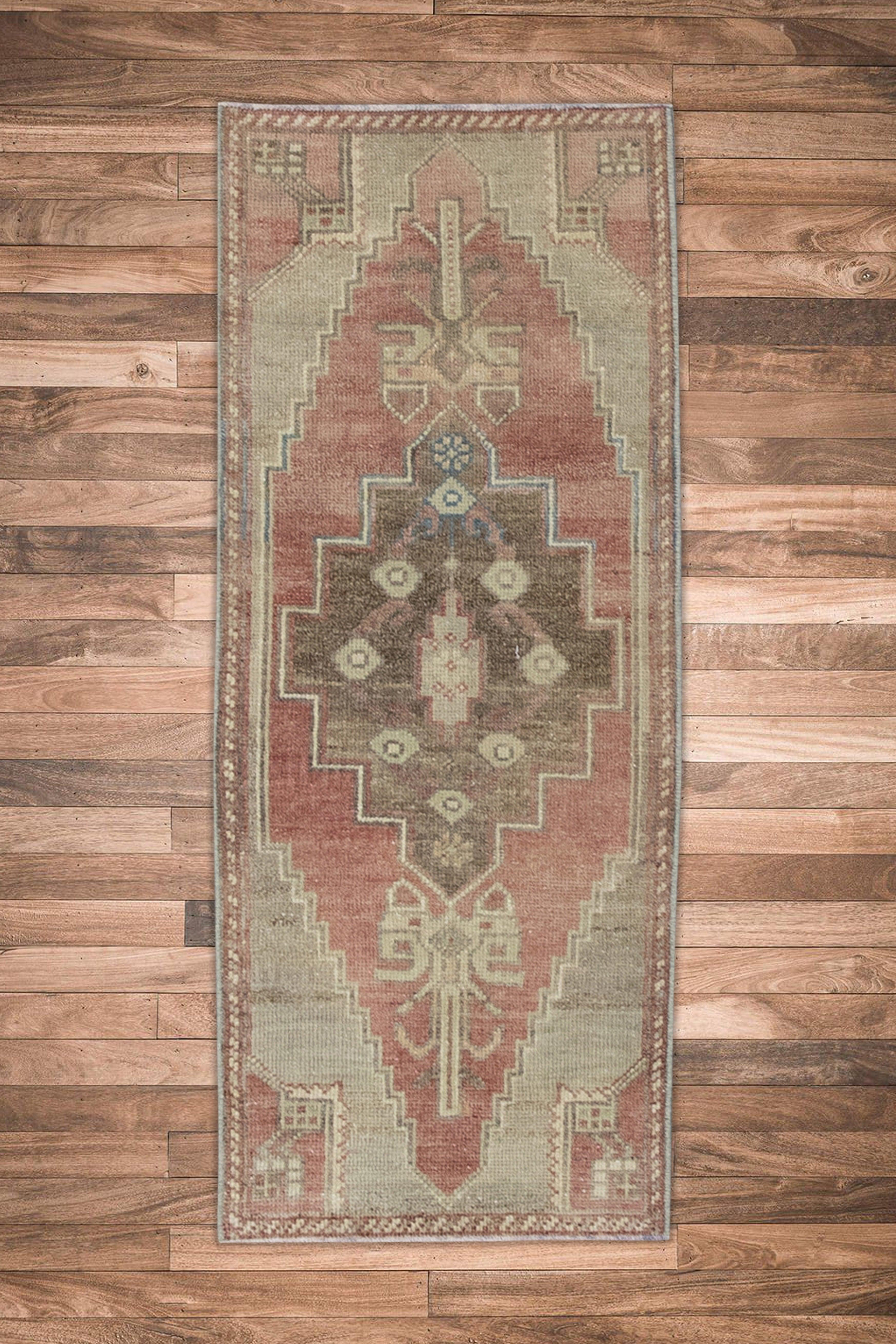 Oriental Hand Knotted Vintage Turkish Mini Rug 1'4