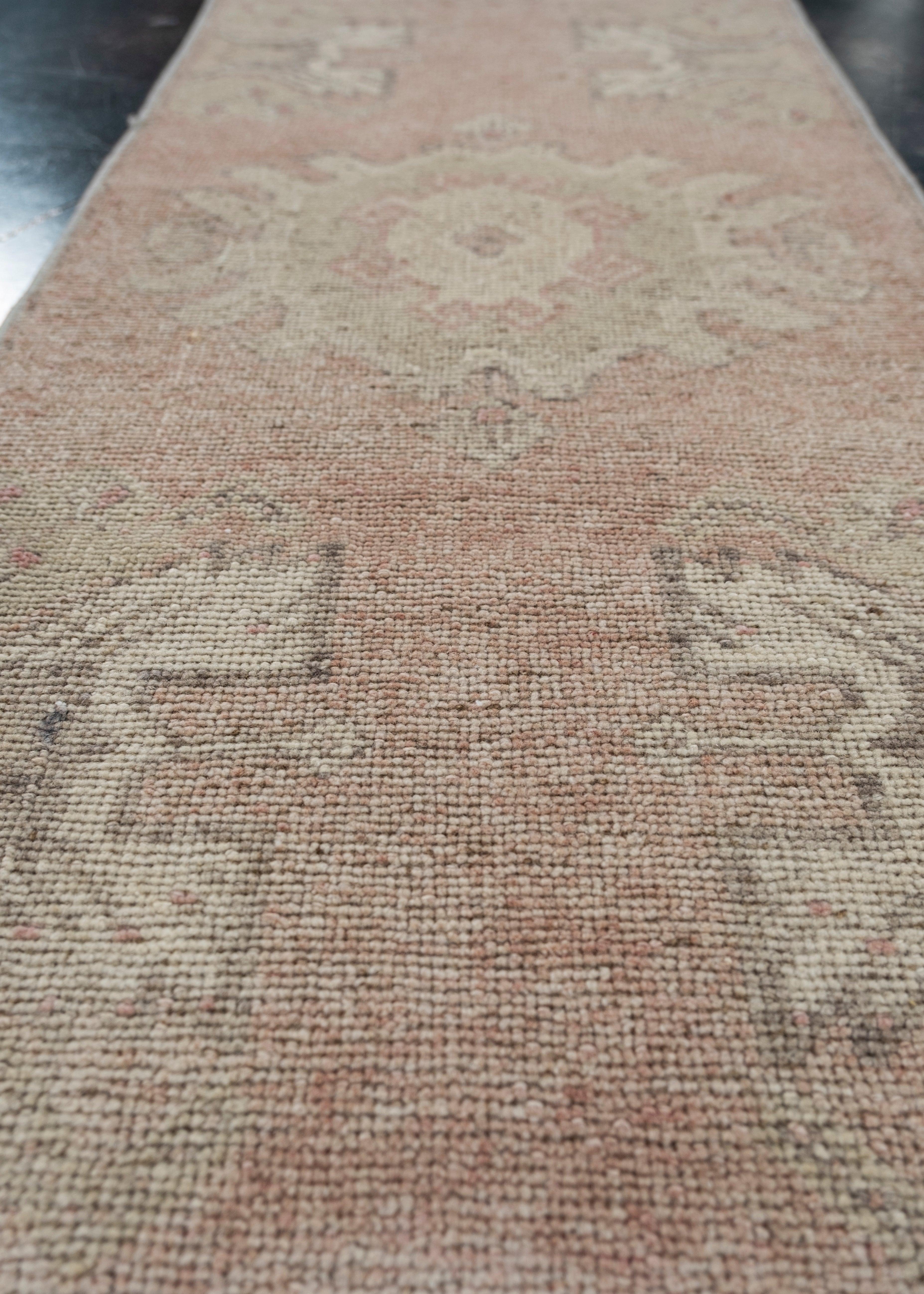 Orientalischer handgeknüpfter türkischer Vintage-Miniteppich 1'5