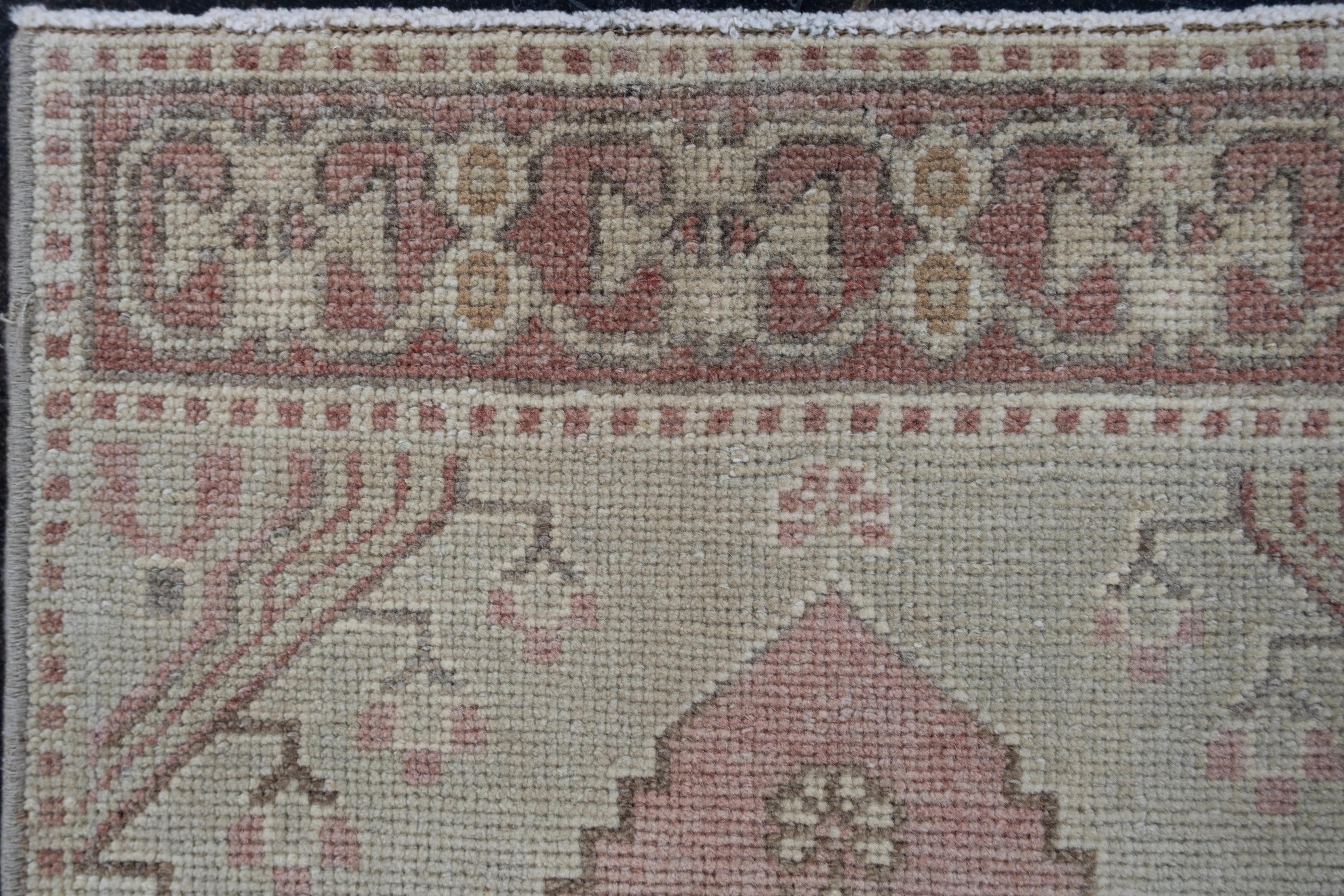 Noué à la main Mini tapis turc vintage noué à la main 1'6