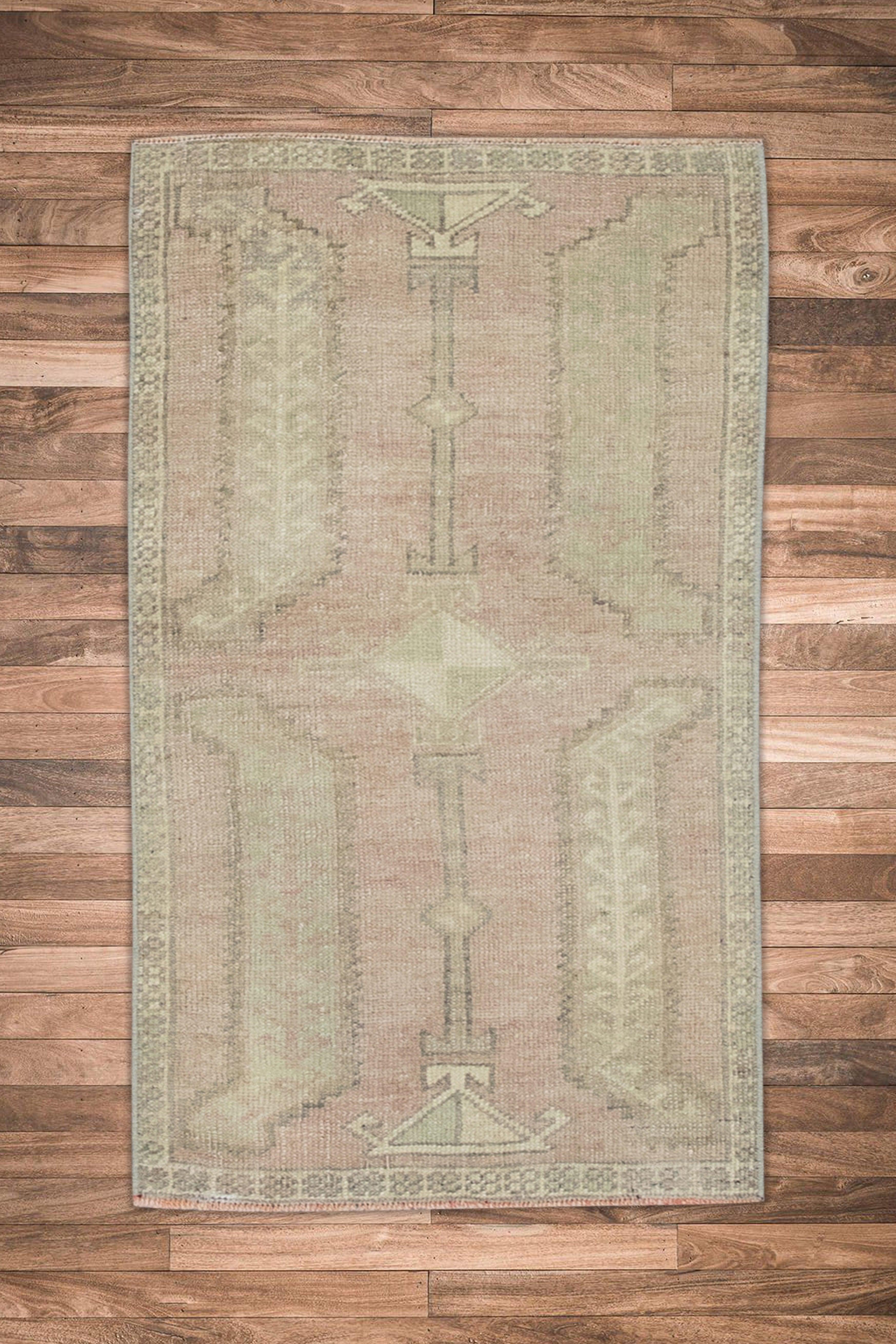 Oriental Hand Knotted Vintage Turkish Mini Rug 1'6