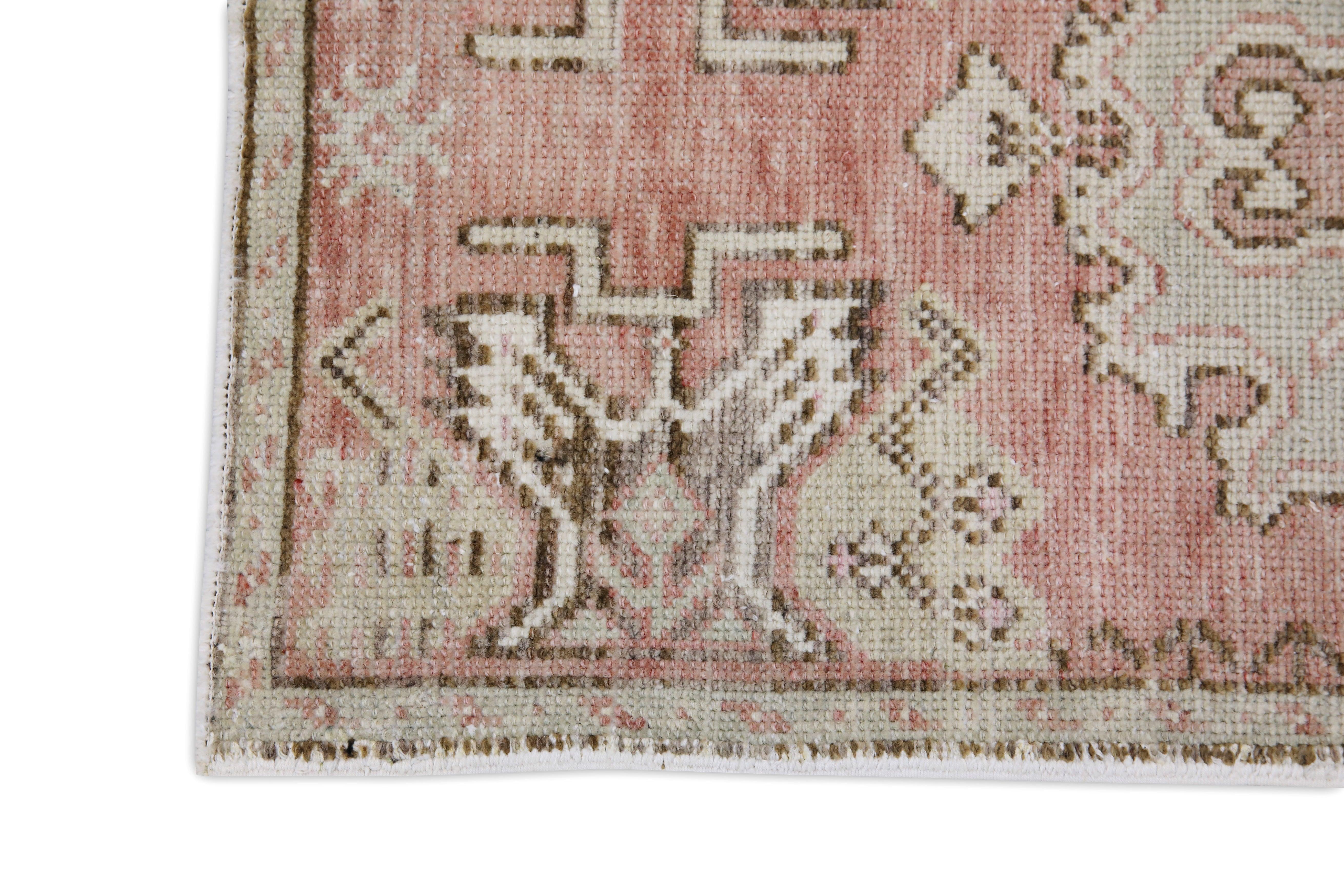 Hand-Knotted Oriental Hand Knotted Vintage Turkish Mini Rug 1'6